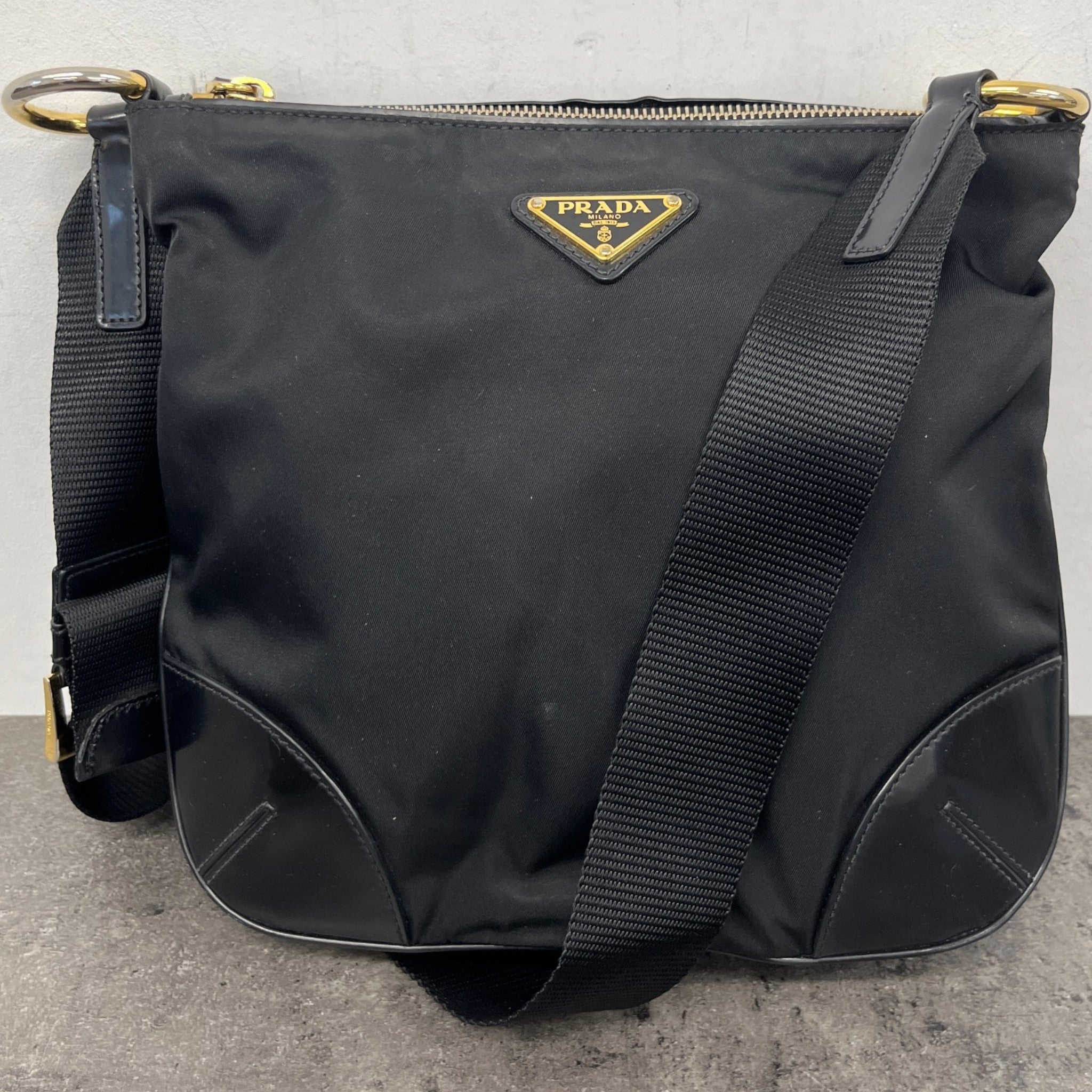 Women's Vitello Trimmed Tessuto Crossbody Bag Black