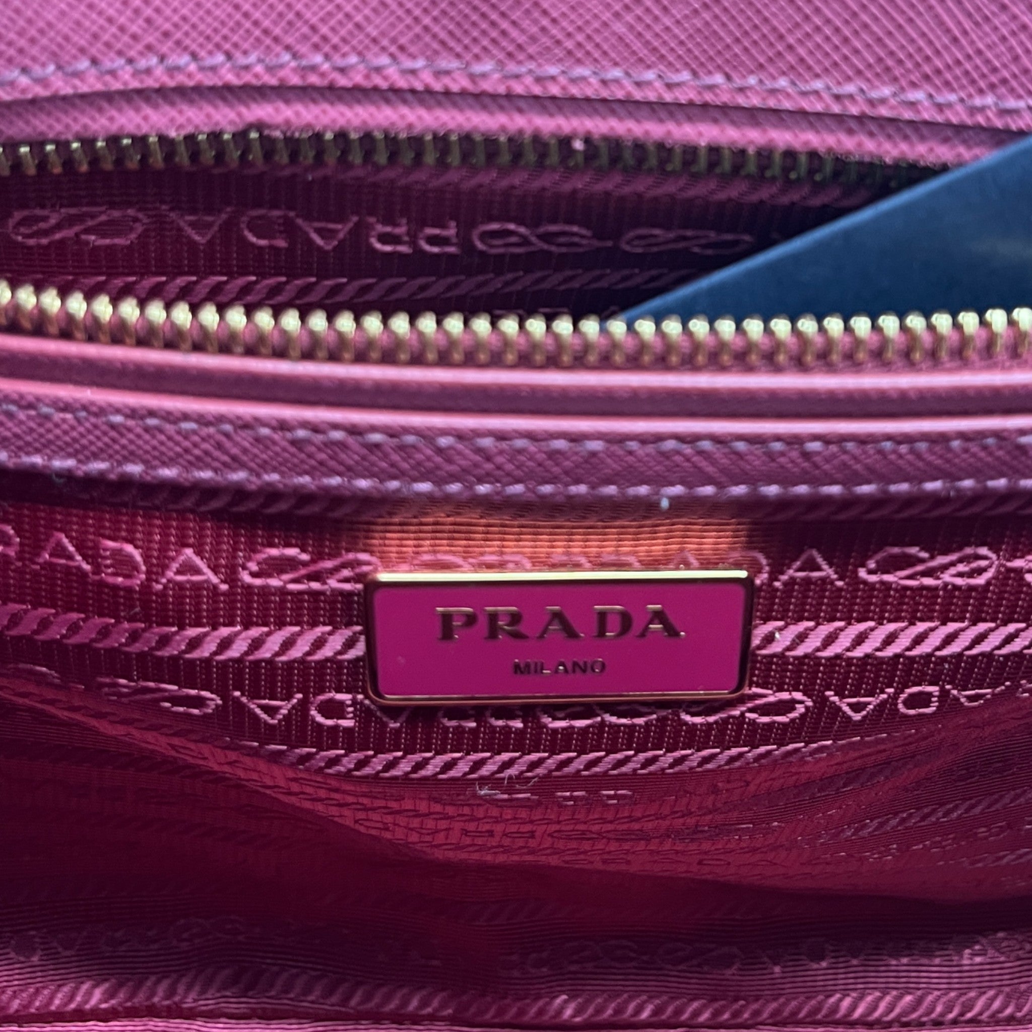 Women's Galleria Small Saffiano Handbag Pink