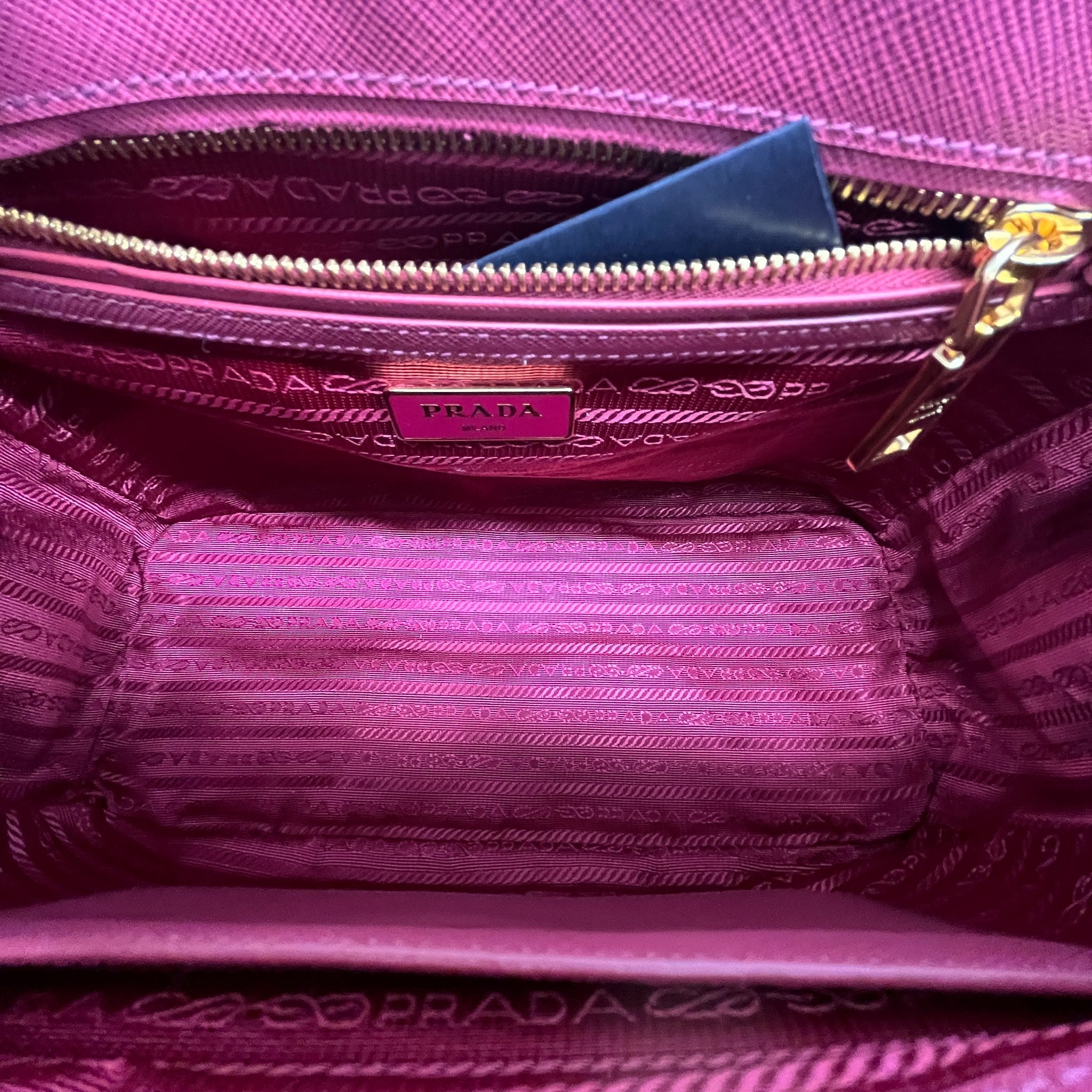 Women's Galleria Small Saffiano Handbag Pink