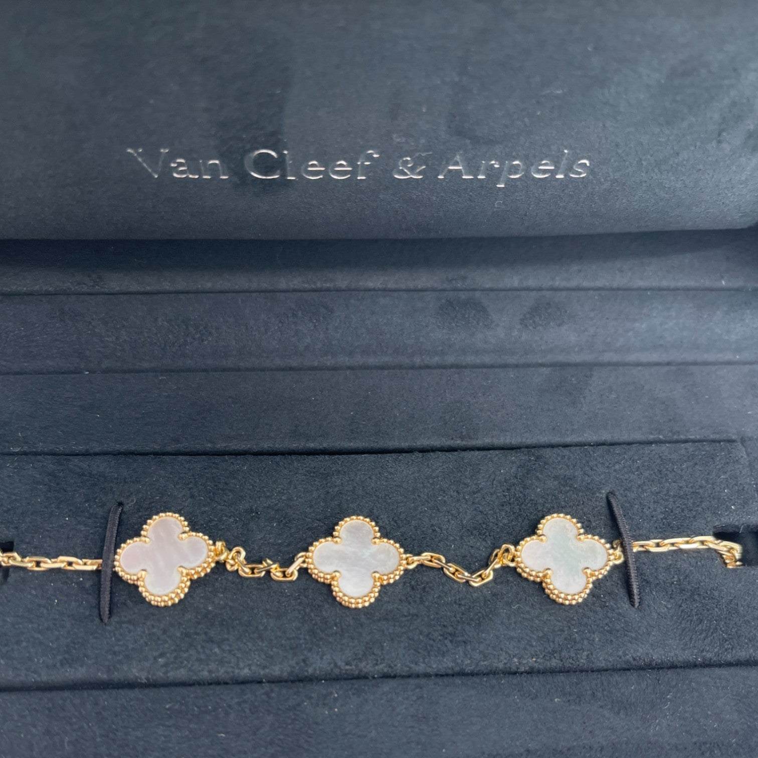 Men's Vintage Alhambra 18 Ct Gold And Mother-Of-Pearl Bracelet Gold