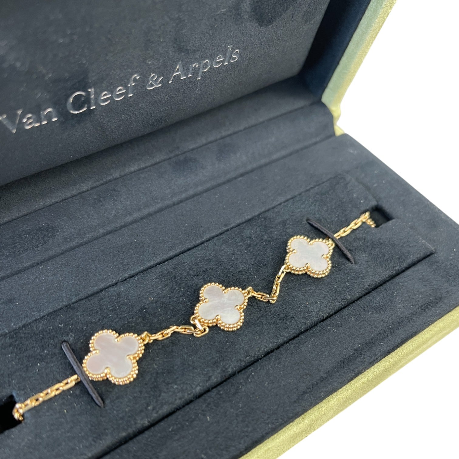 Men's Vintage Alhambra 18 Ct Gold And Mother-Of-Pearl Bracelet Gold