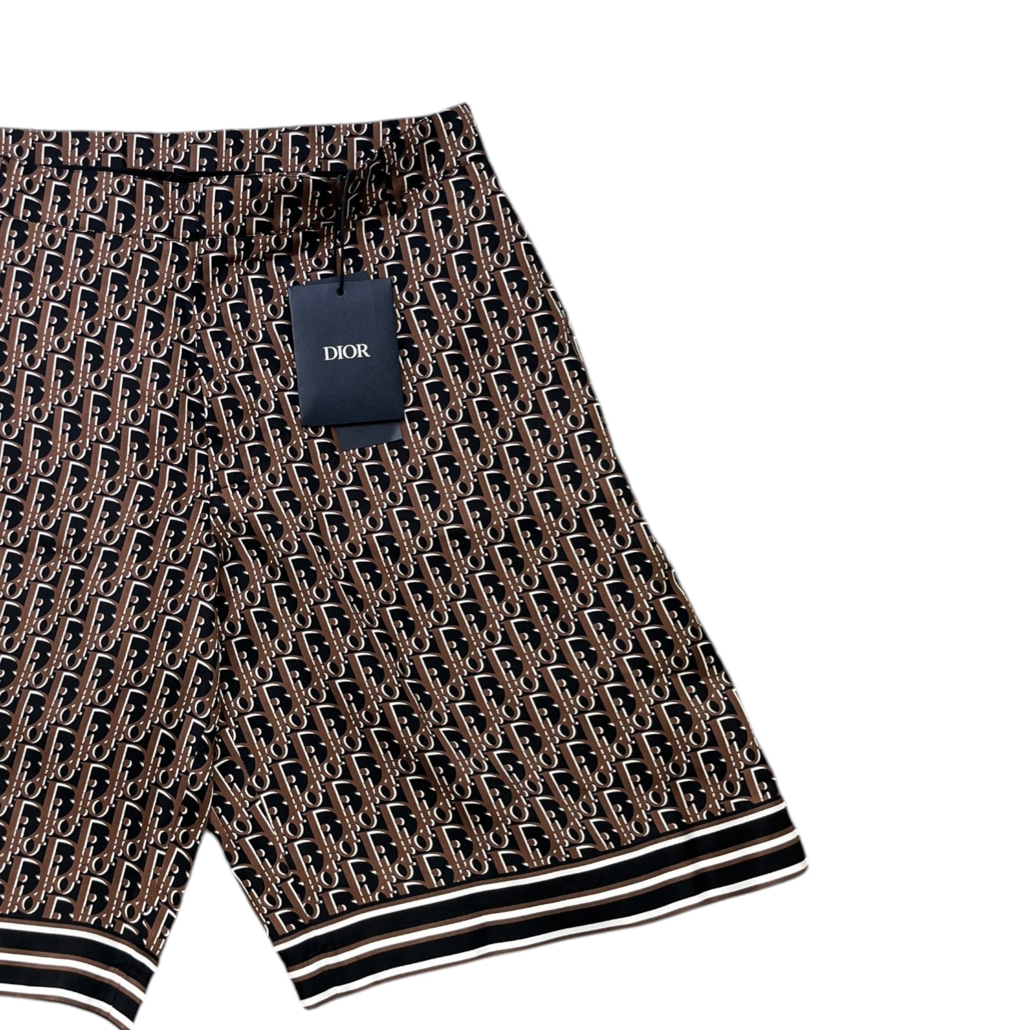 Men's Oblique Pixel Bermuda Shorts Black Size IT 48 / UK 32