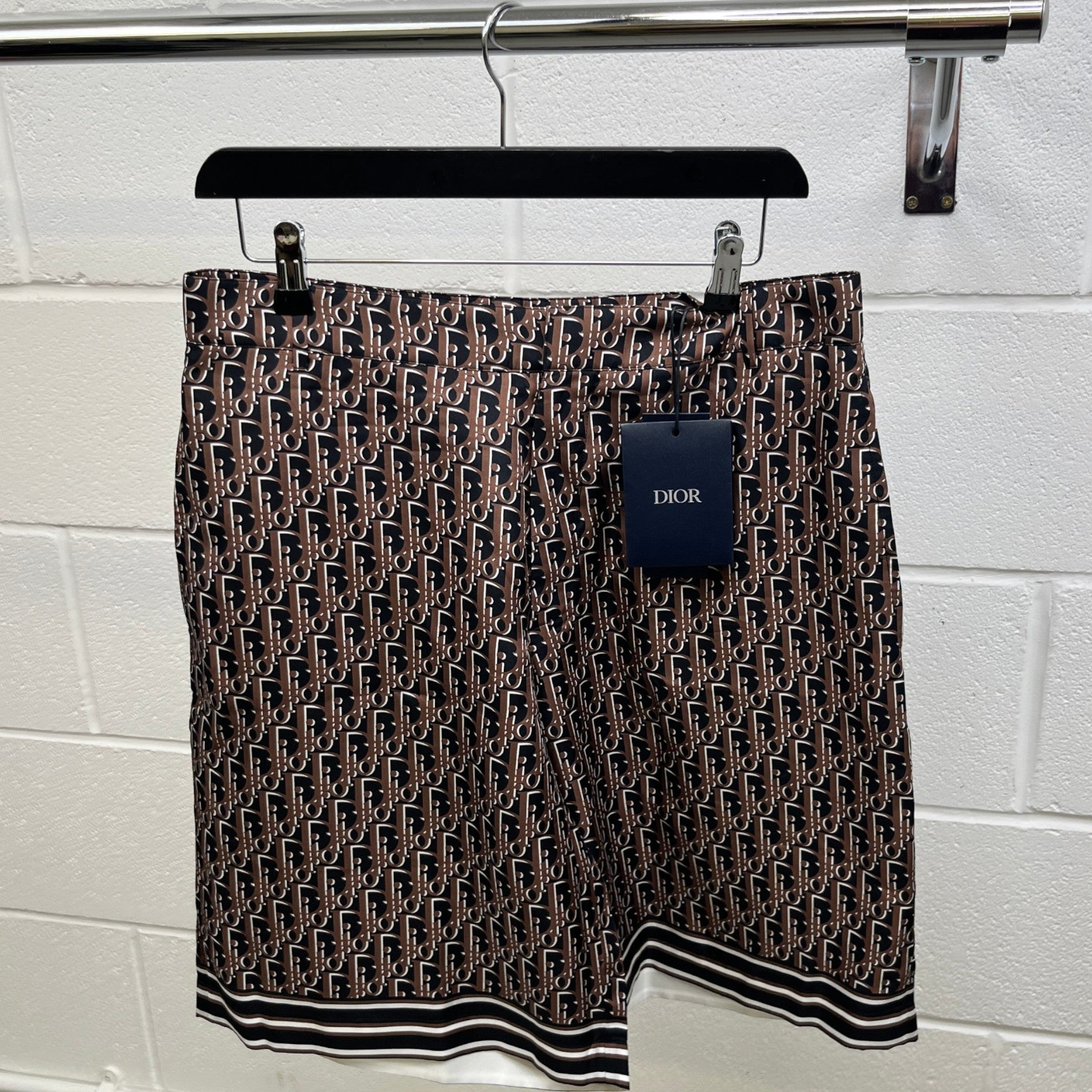 Men's Oblique Pixel Bermuda Shorts Black Size IT 48 / UK 32