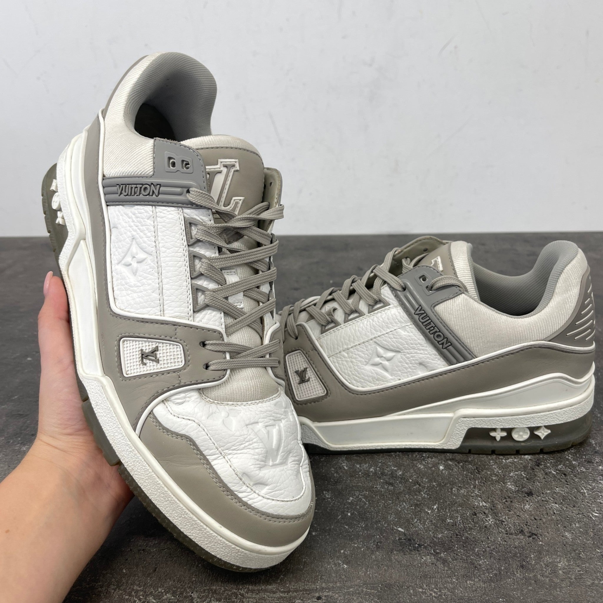 Men's Lv Low Trainers White Size EU 42.5 / UK 8.5