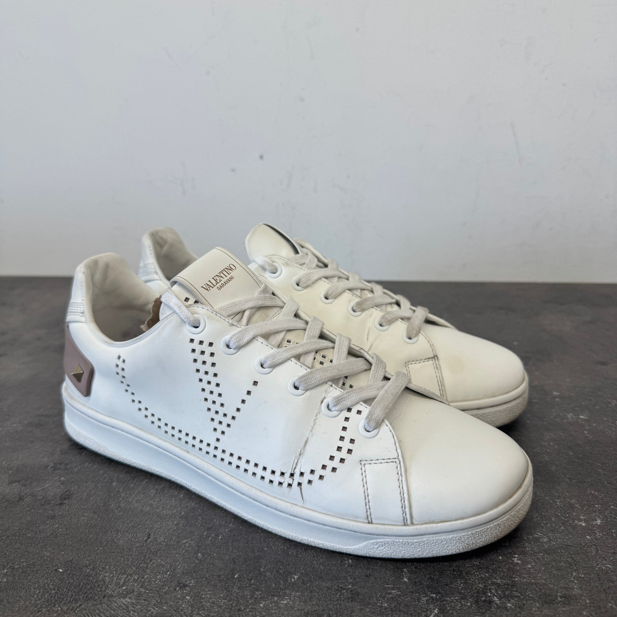Women's Rockstud Low Trainers White Size EU 39 / UK 6