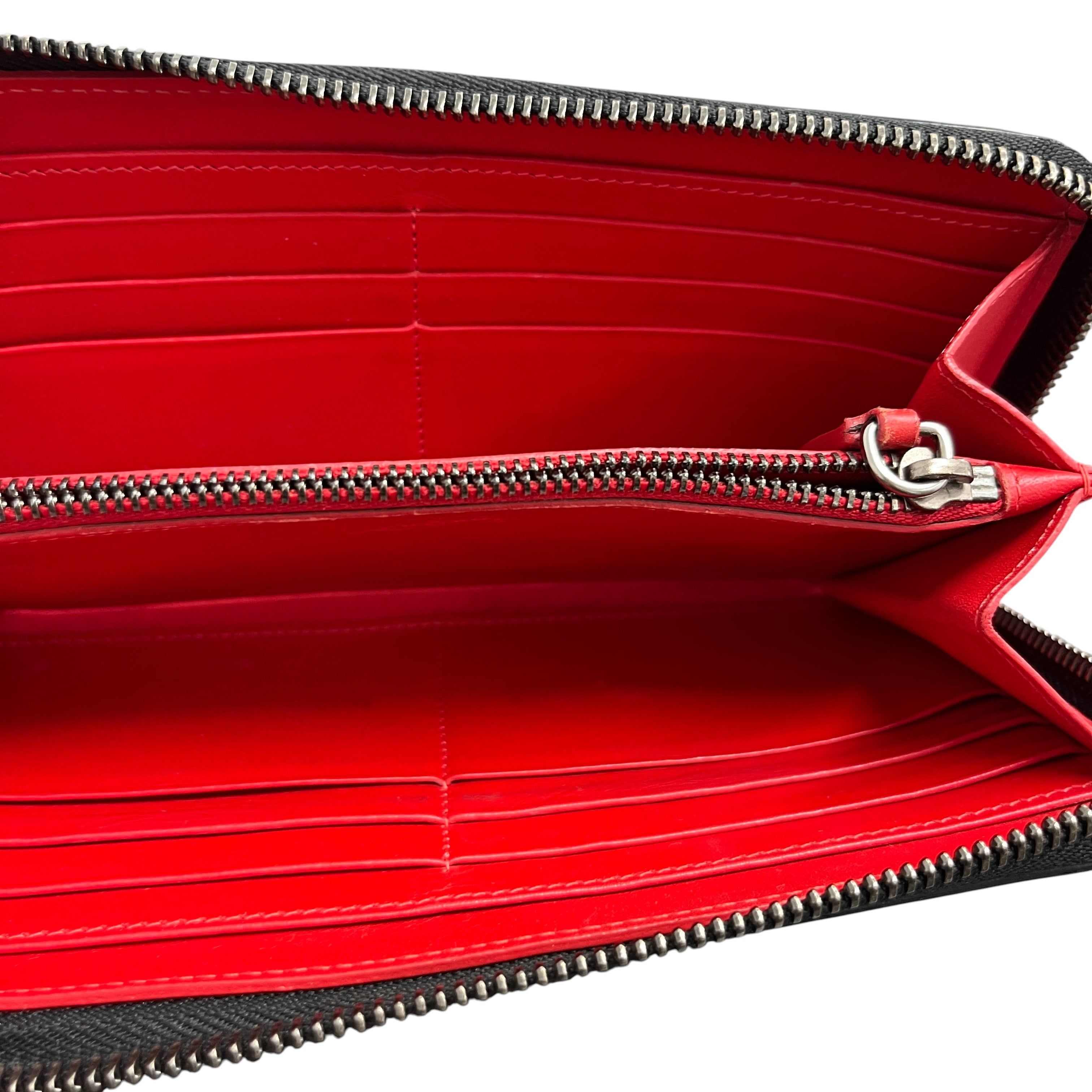 Women's Embellished Spike Purse Black