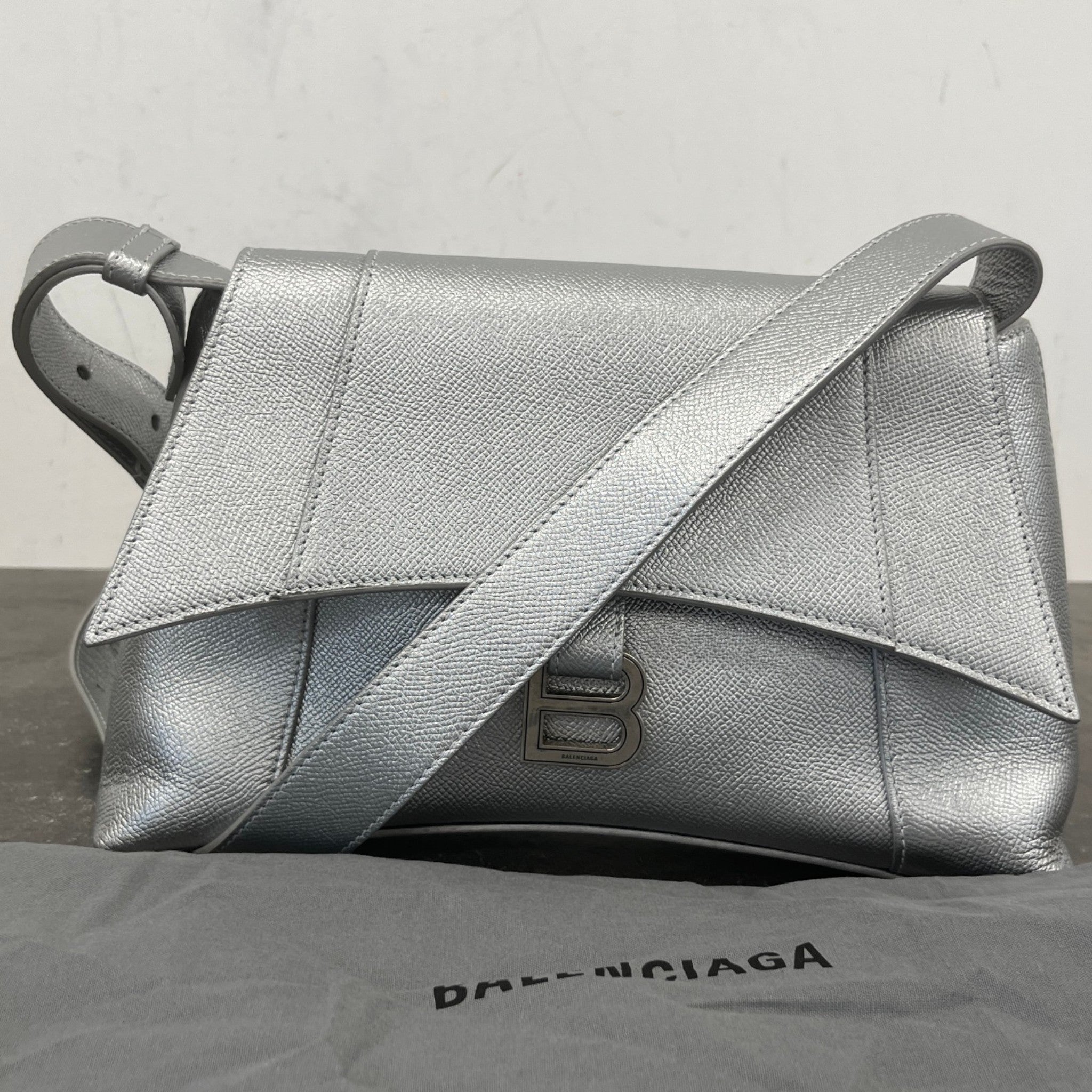 Women's Downtown Handbag Silver