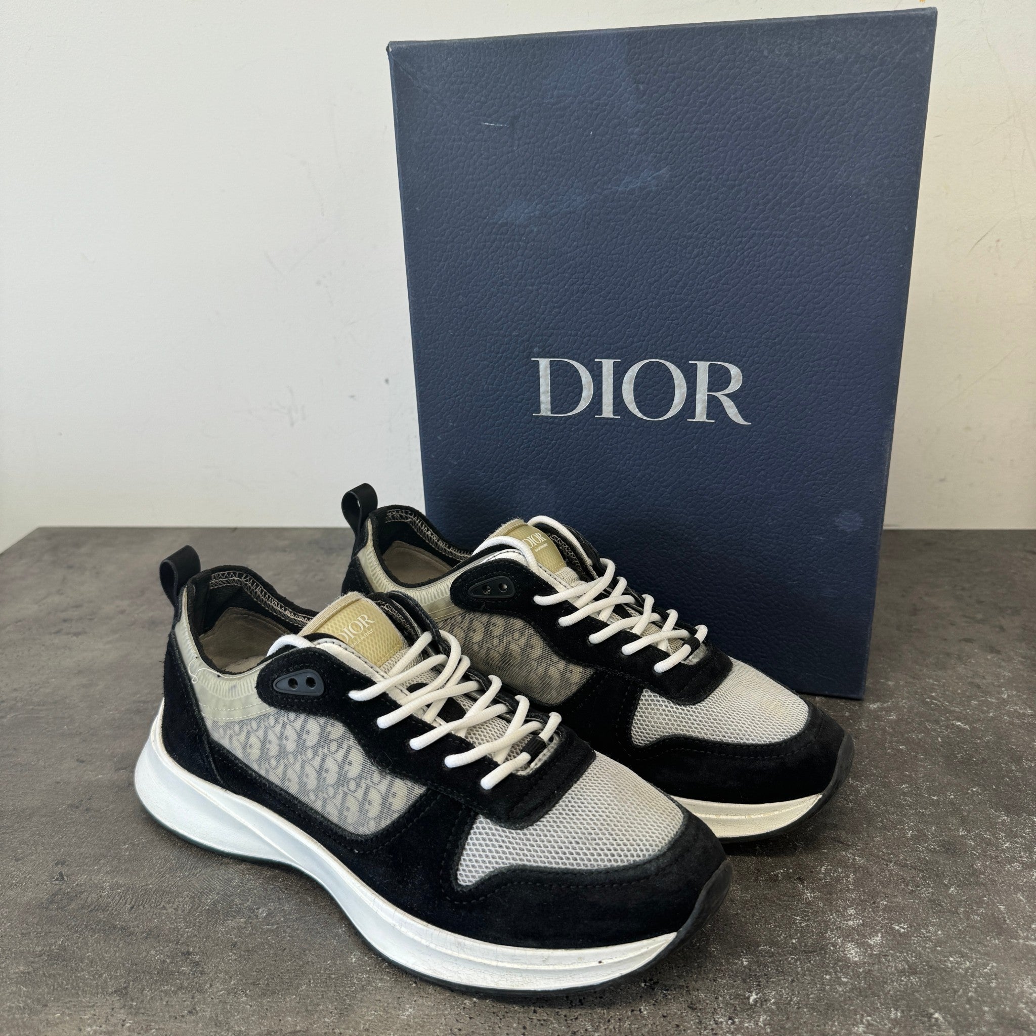 Men's B25 Low Trainers Black Size EU 41.5 / UK 7.5