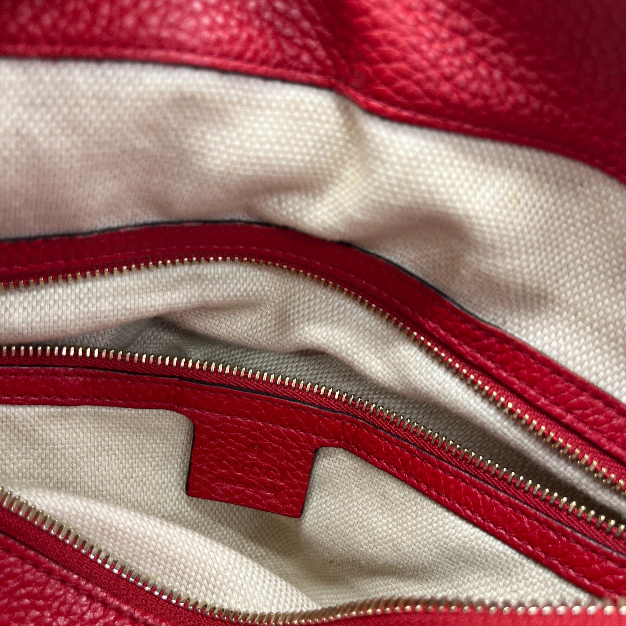 Women's Soho Hobo Bag Red