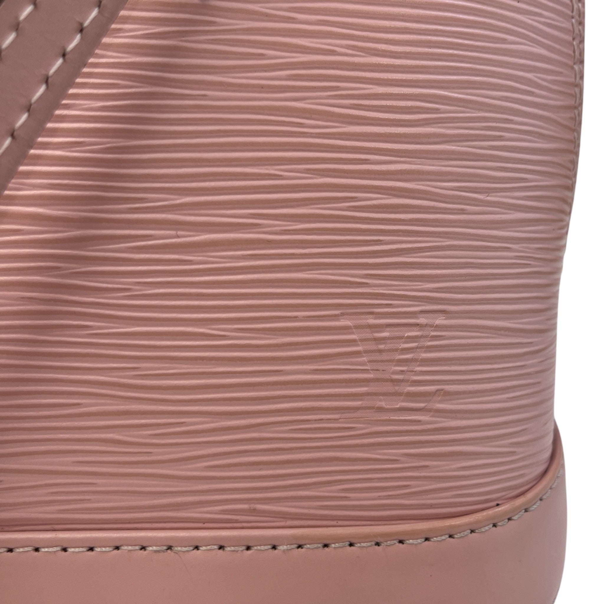 Women's Epi Leather Alma Bb Bag Pink