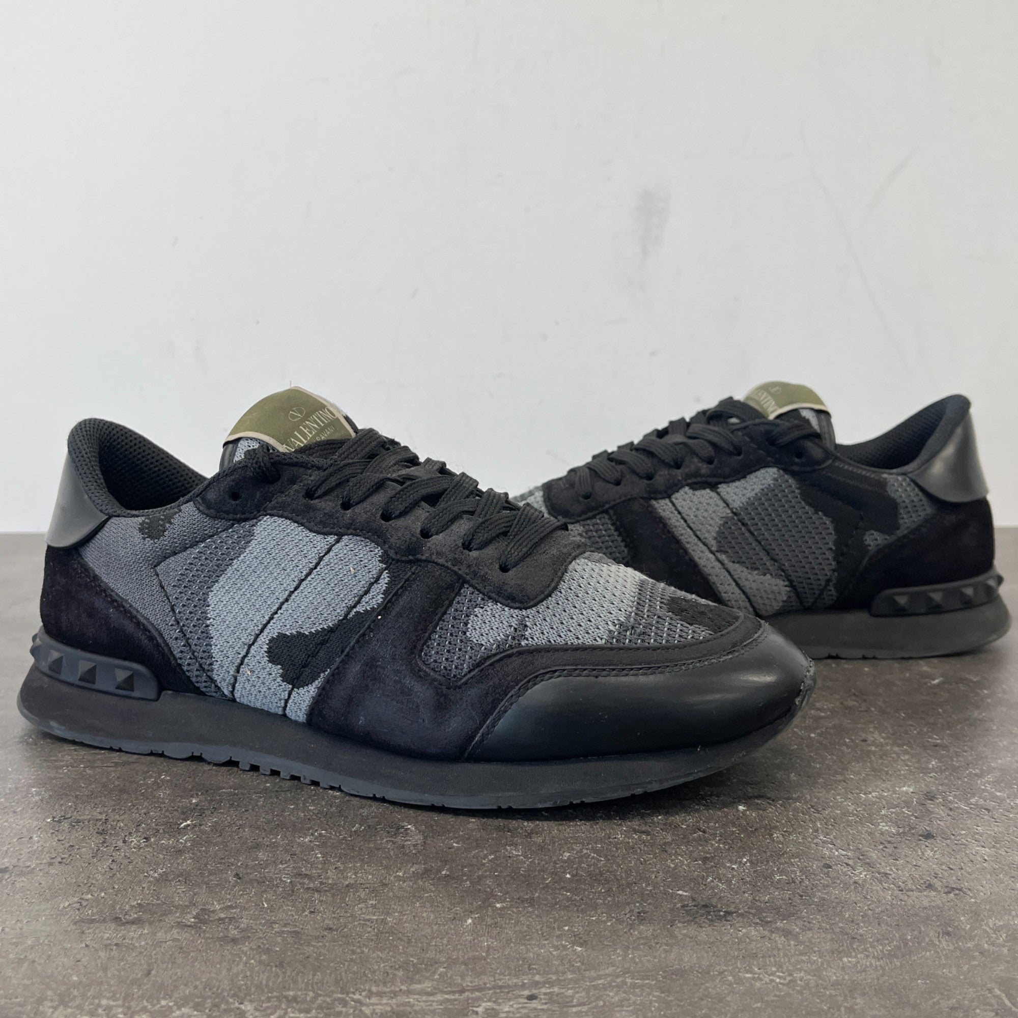 Men's Knit Rockrunner Low Trainers Black Size EU 40.5 / UK 6.5