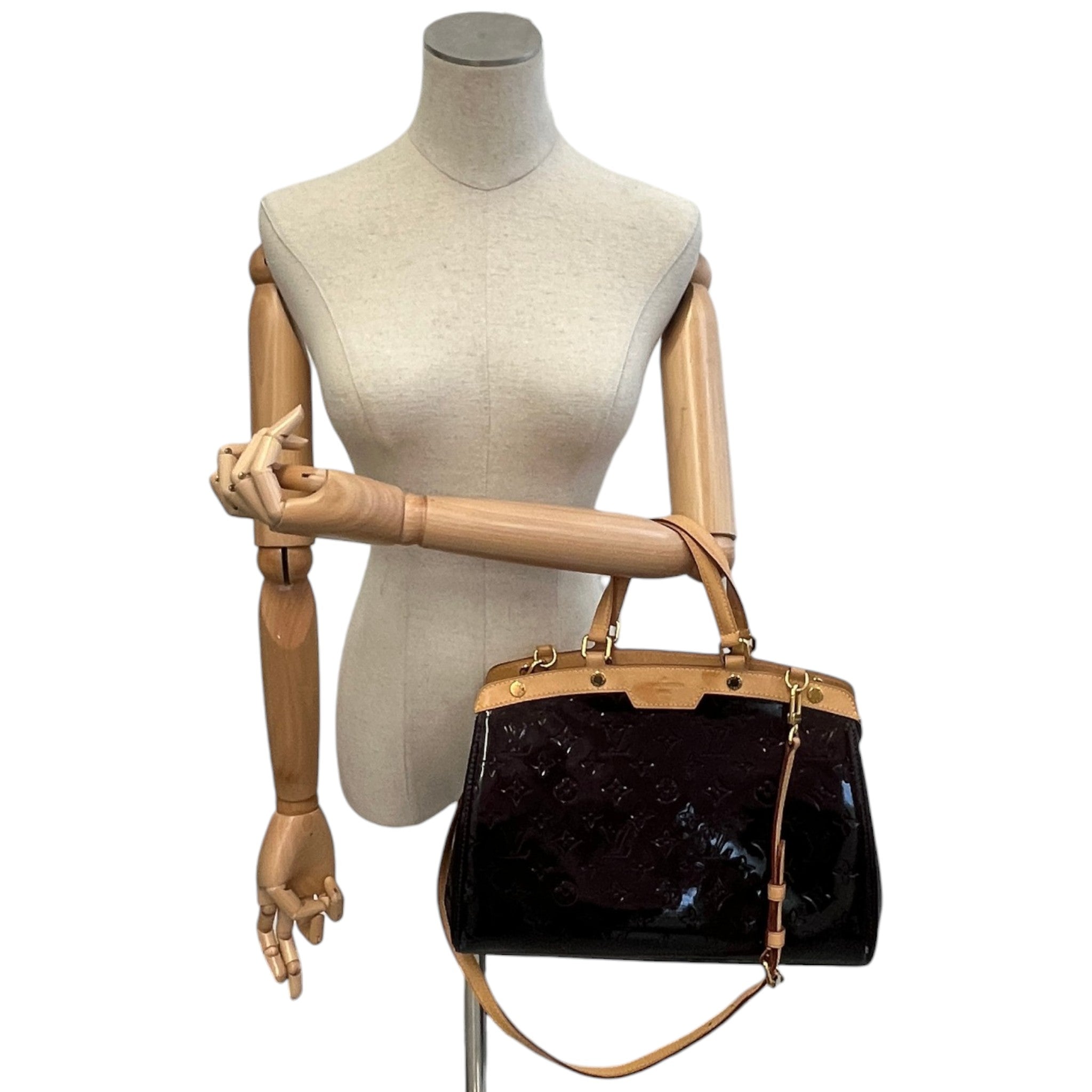 Women's Amarante Monogram Vernis Brea Mm Bag Burgundy
