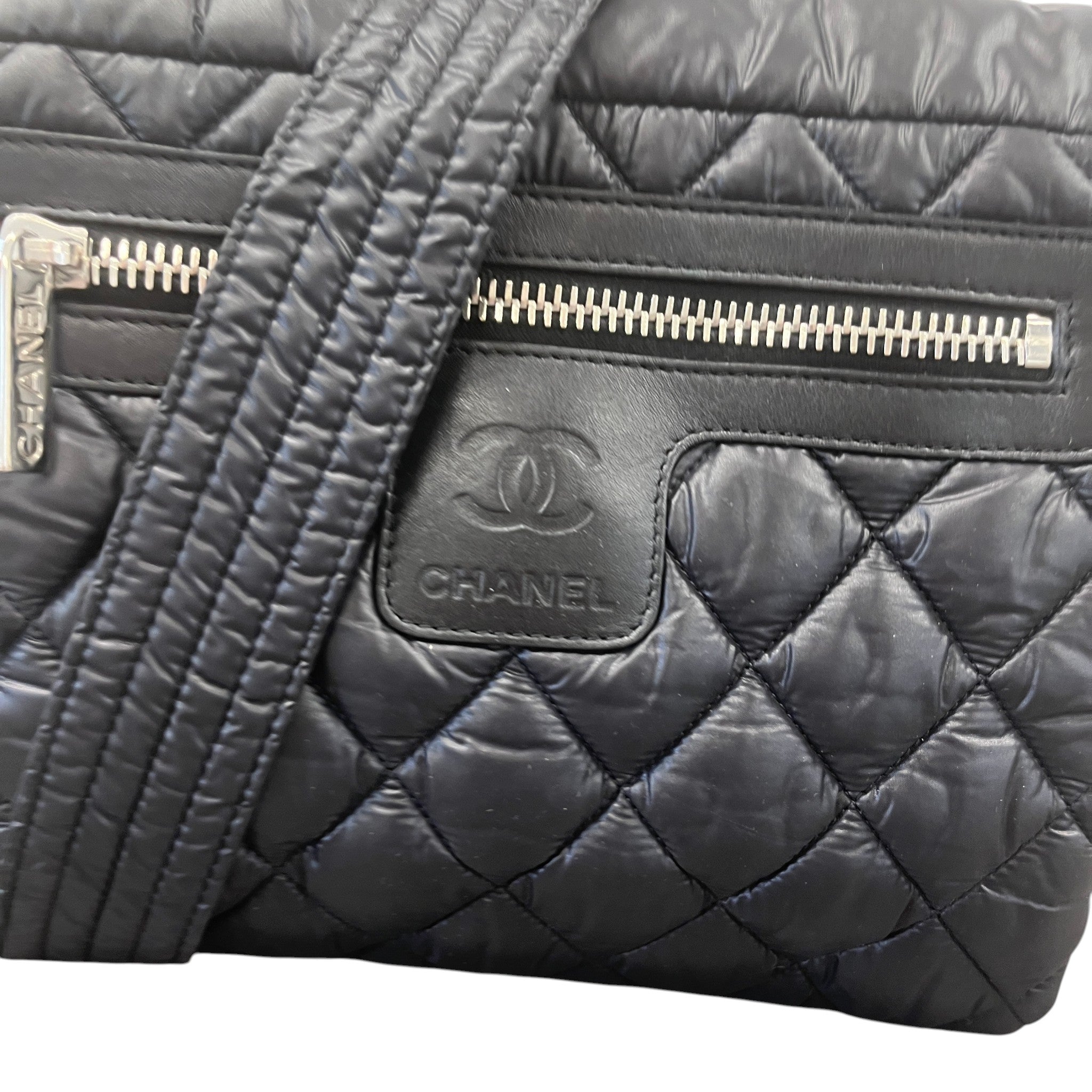 Women's Medium Coco Cocoon Messenger Bag Black