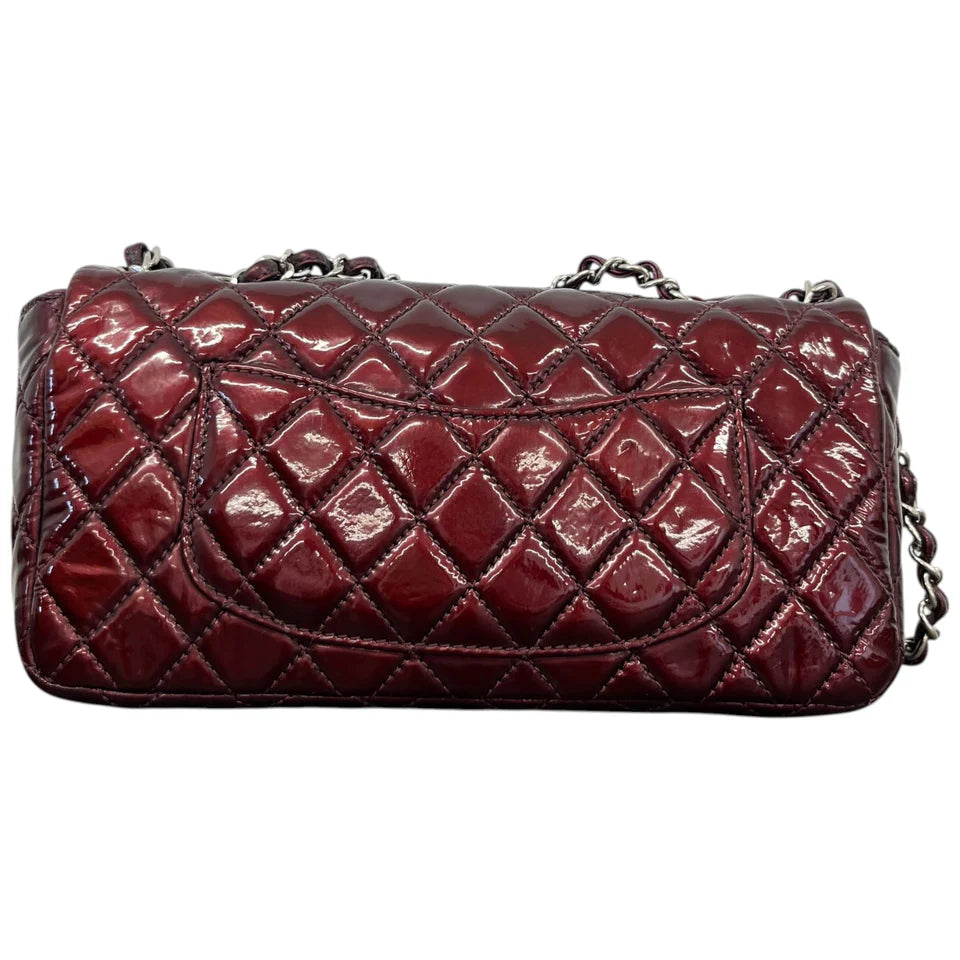 Women's Crinkled Patent Quilted East West Flap Bag Burgundy
