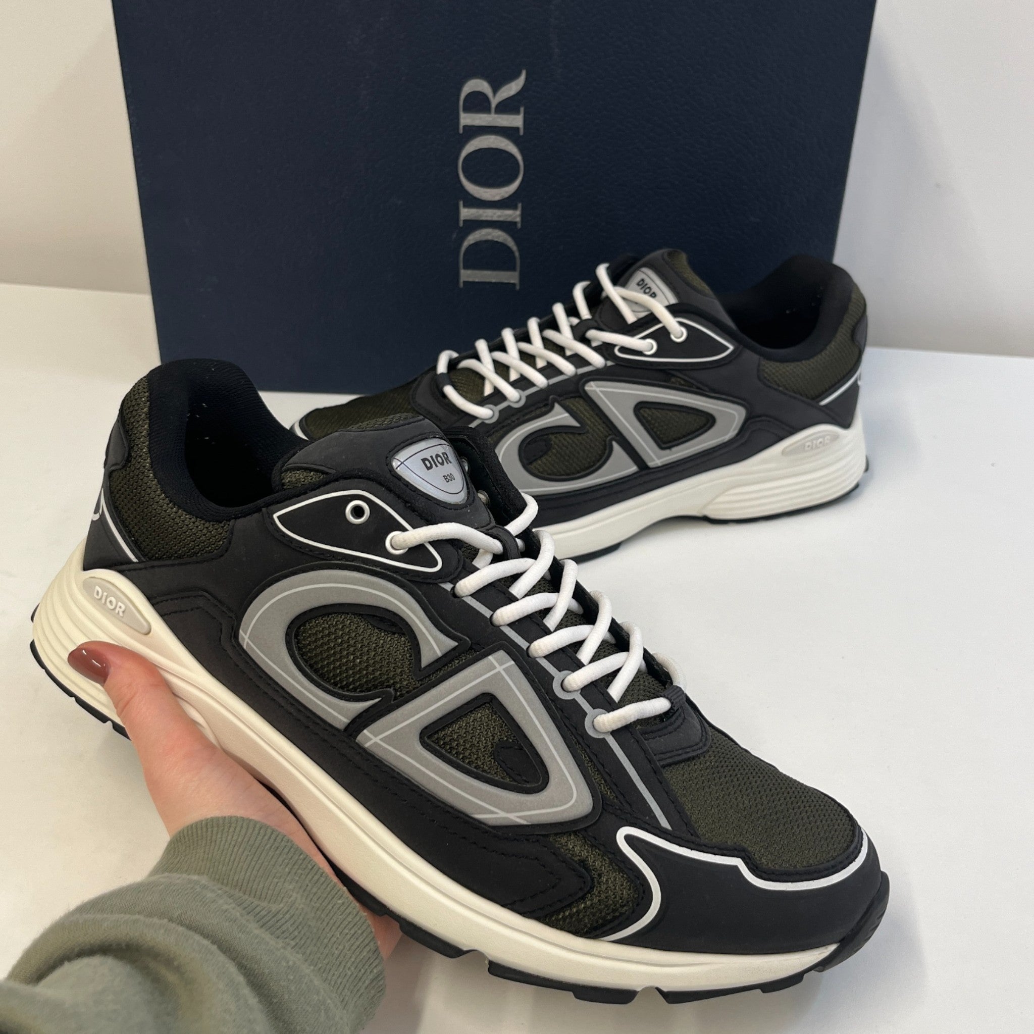 Men's B30 Low Trainers Khaki Size EU 44 / UK 10