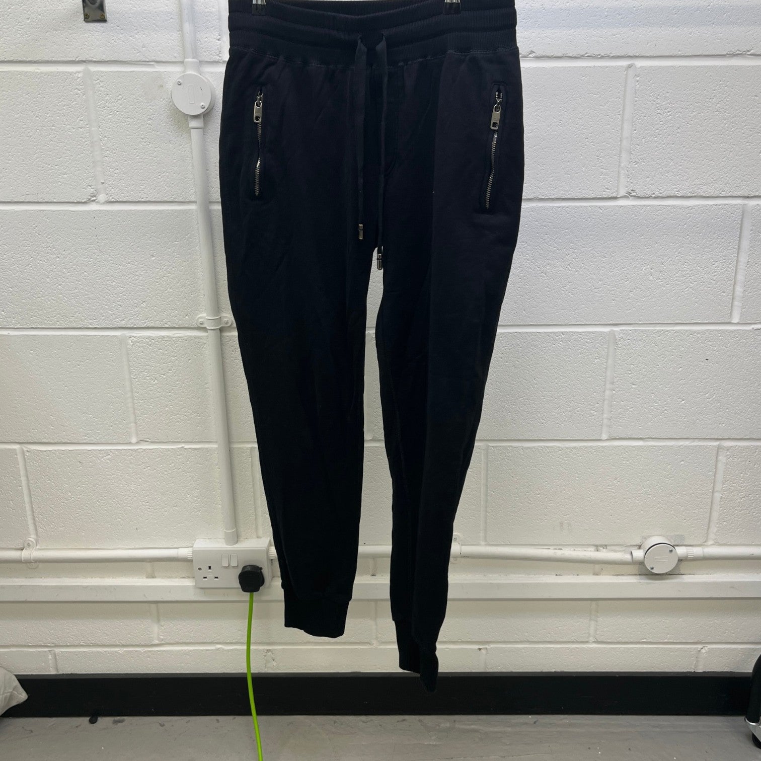 Men's Plaque Logo Joggers Black Size IT 50 / UK 34