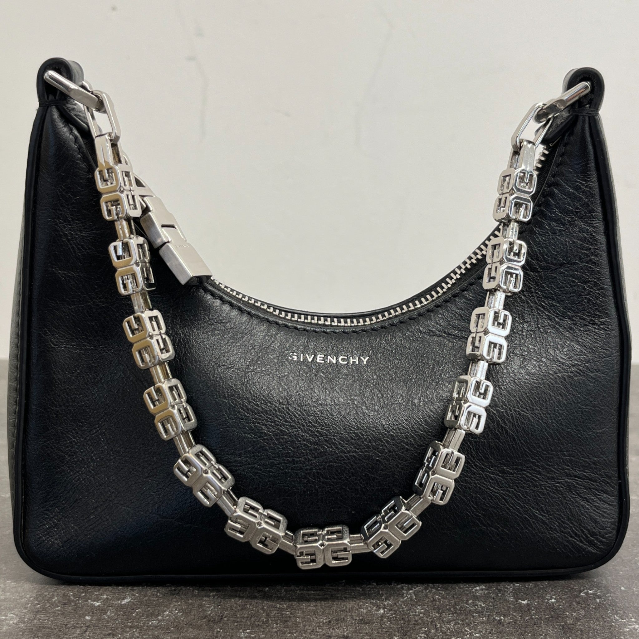Women's Moon Cut Out Bag Black