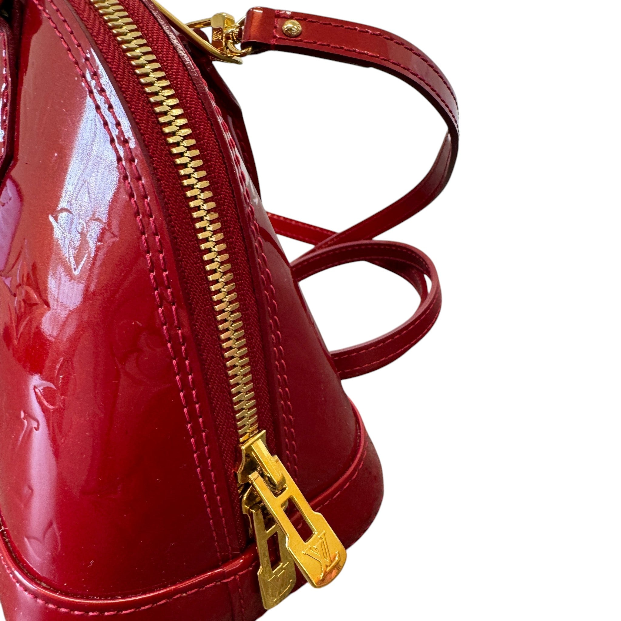 Women's Monogram Vernis Alma Bb Handbag Red