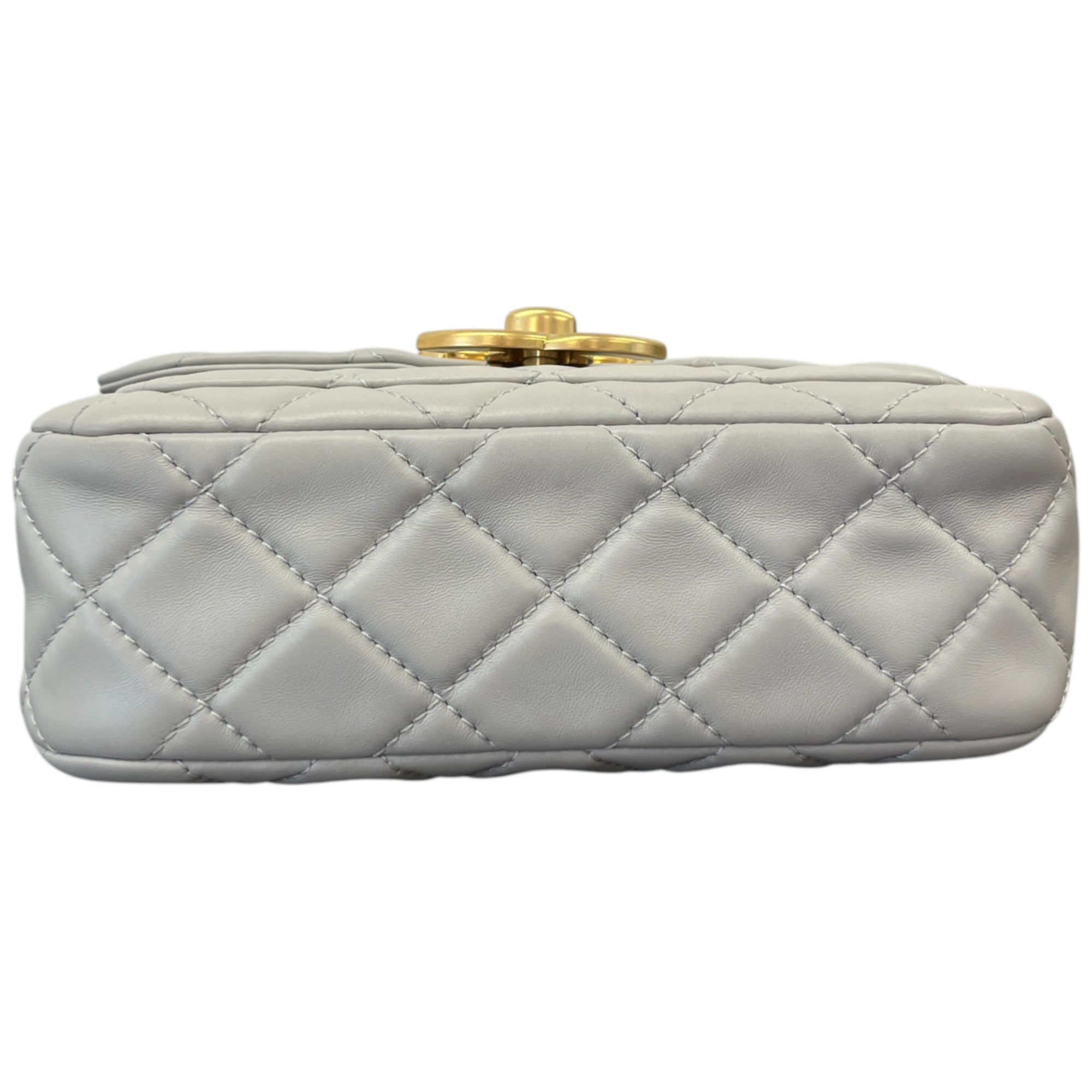 Women's Cc Lambskin Quilted Bag Grey