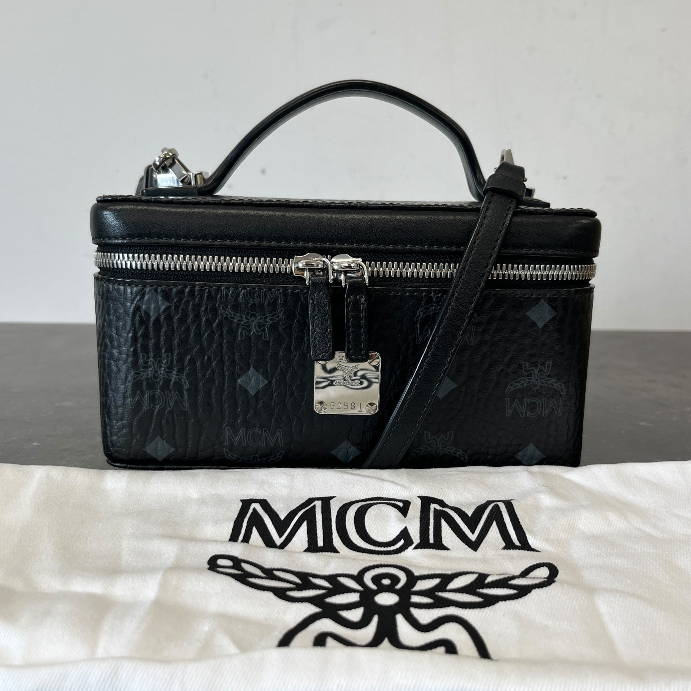 Women's Visetos Rockstar Vanity Bag Black