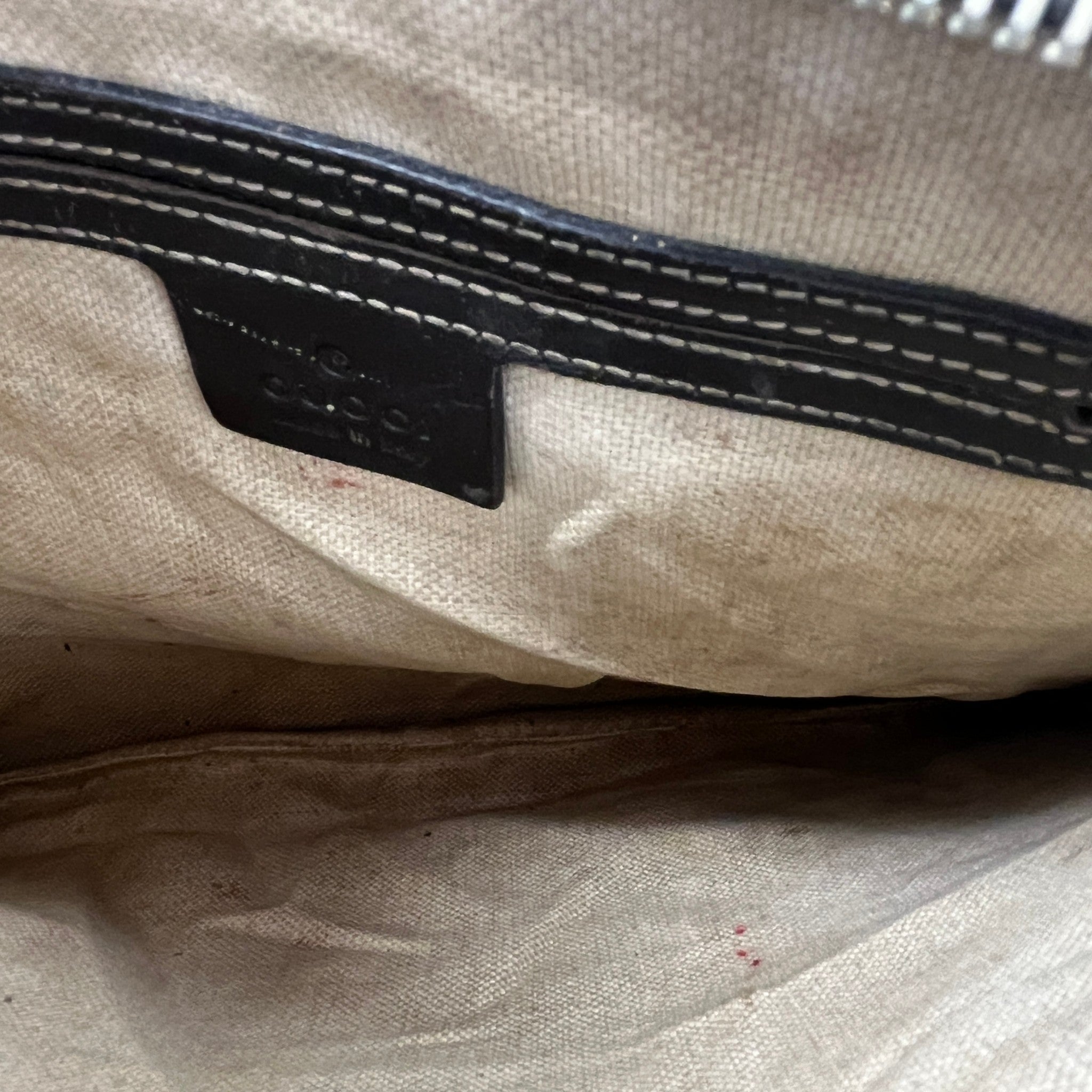 Men's Gg Supreme Messenger Bag Beige