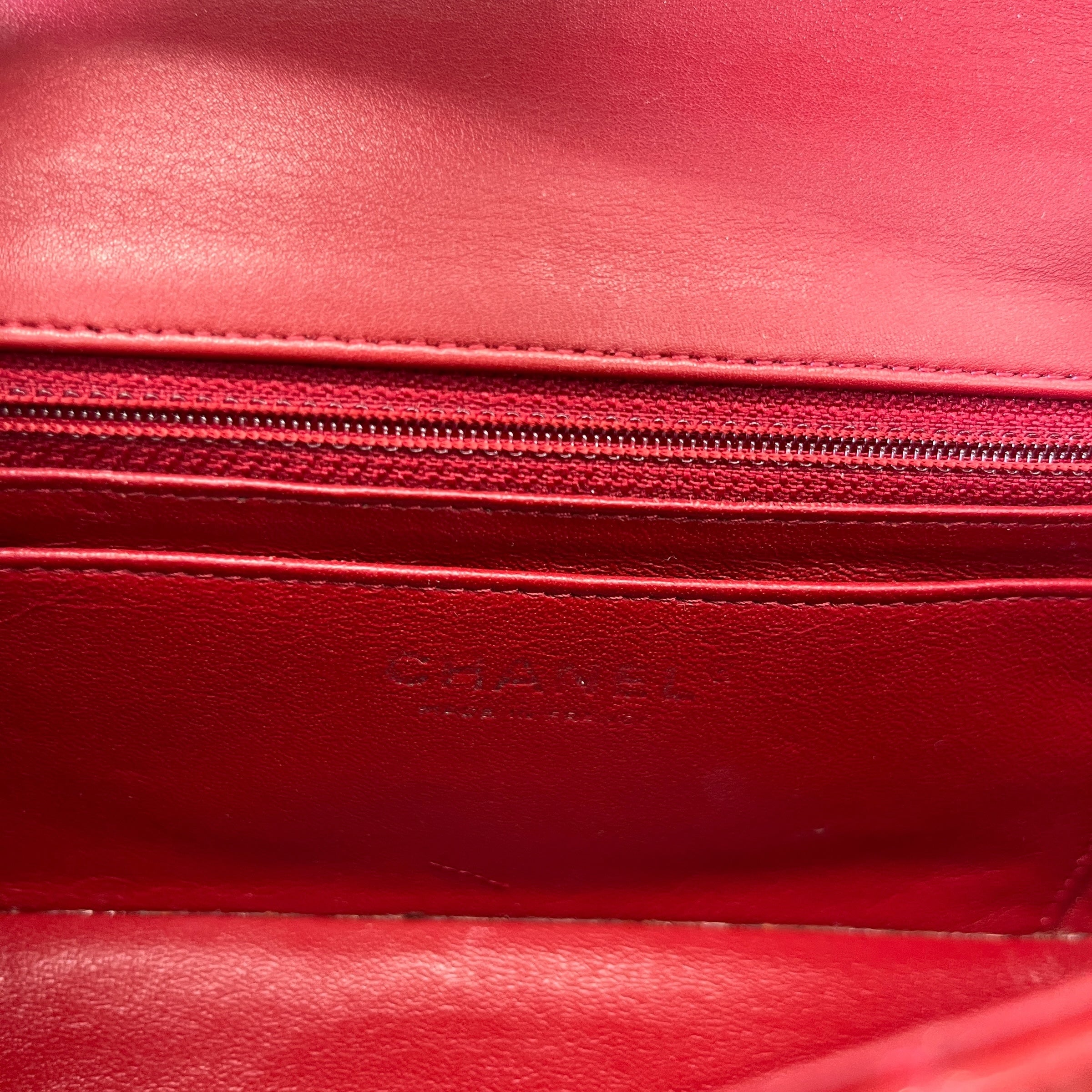 Women's Classic Flap Mini Handbag Red