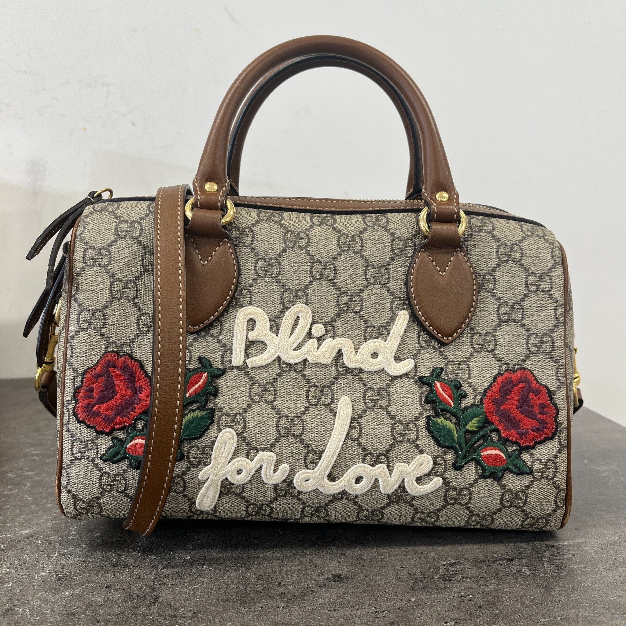 Women's Blind For Love Boston Bag Beige