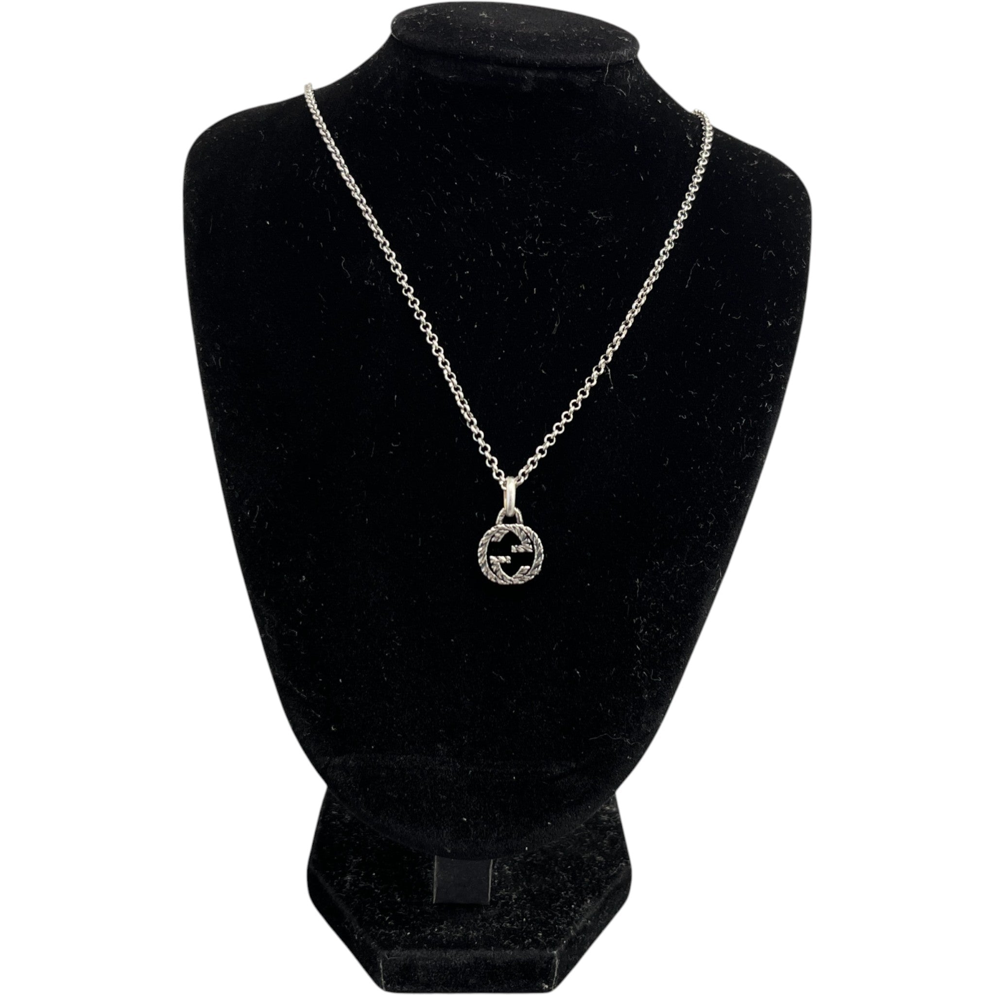 Women's Interlocking G Necklace Grey