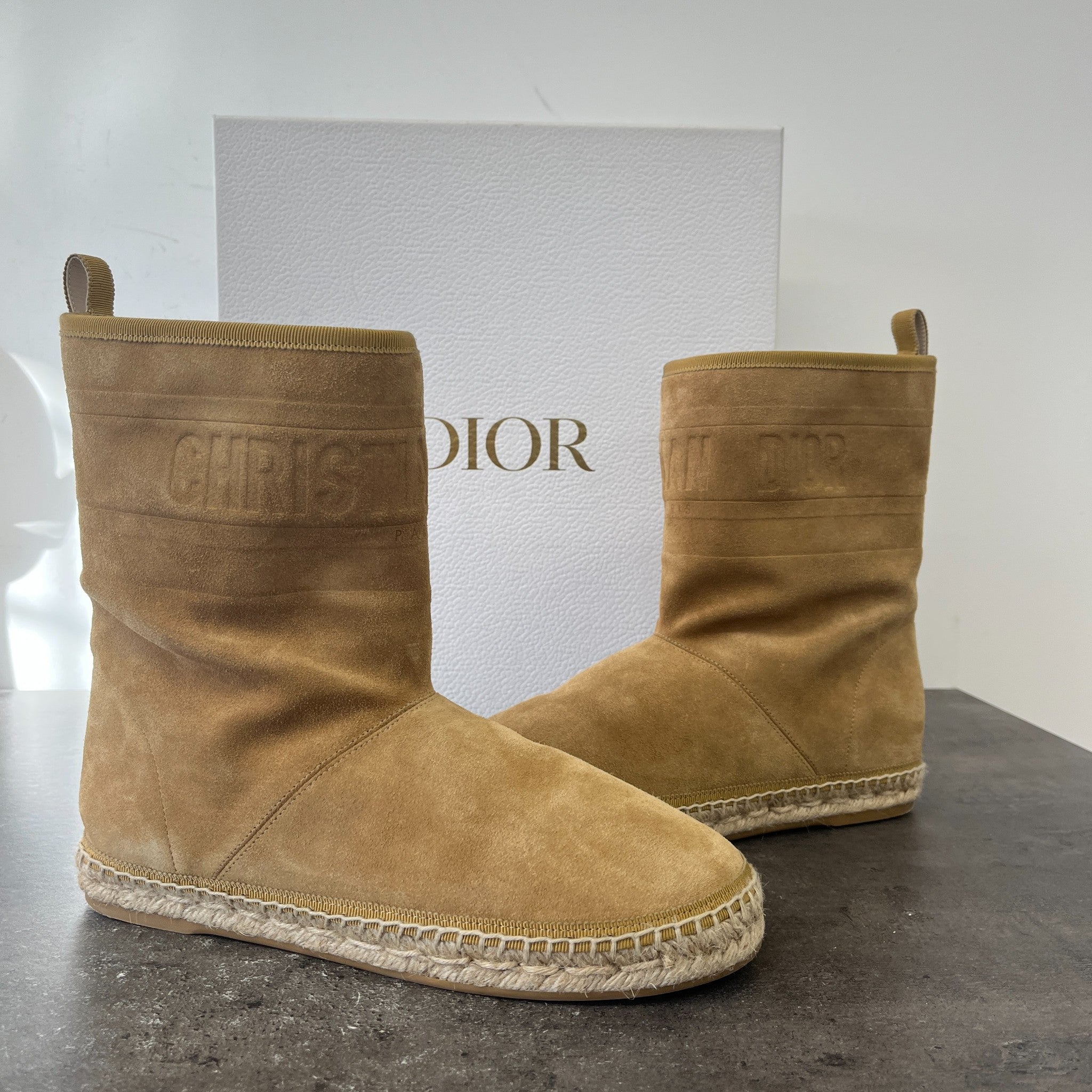 Women's Granville Boots Beige Size EU 38.5 / UK 5.5