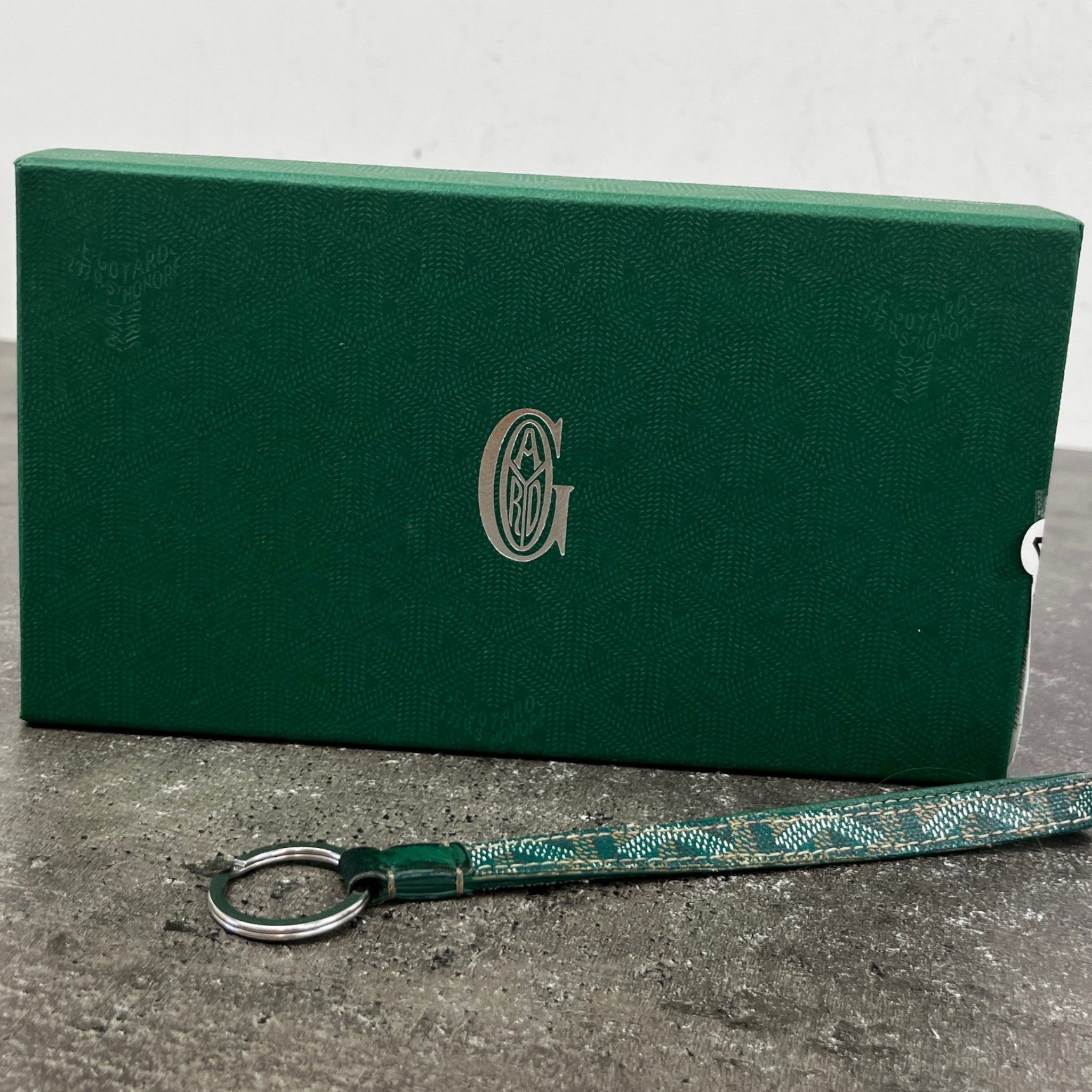 Men's Sesame Keyring Green