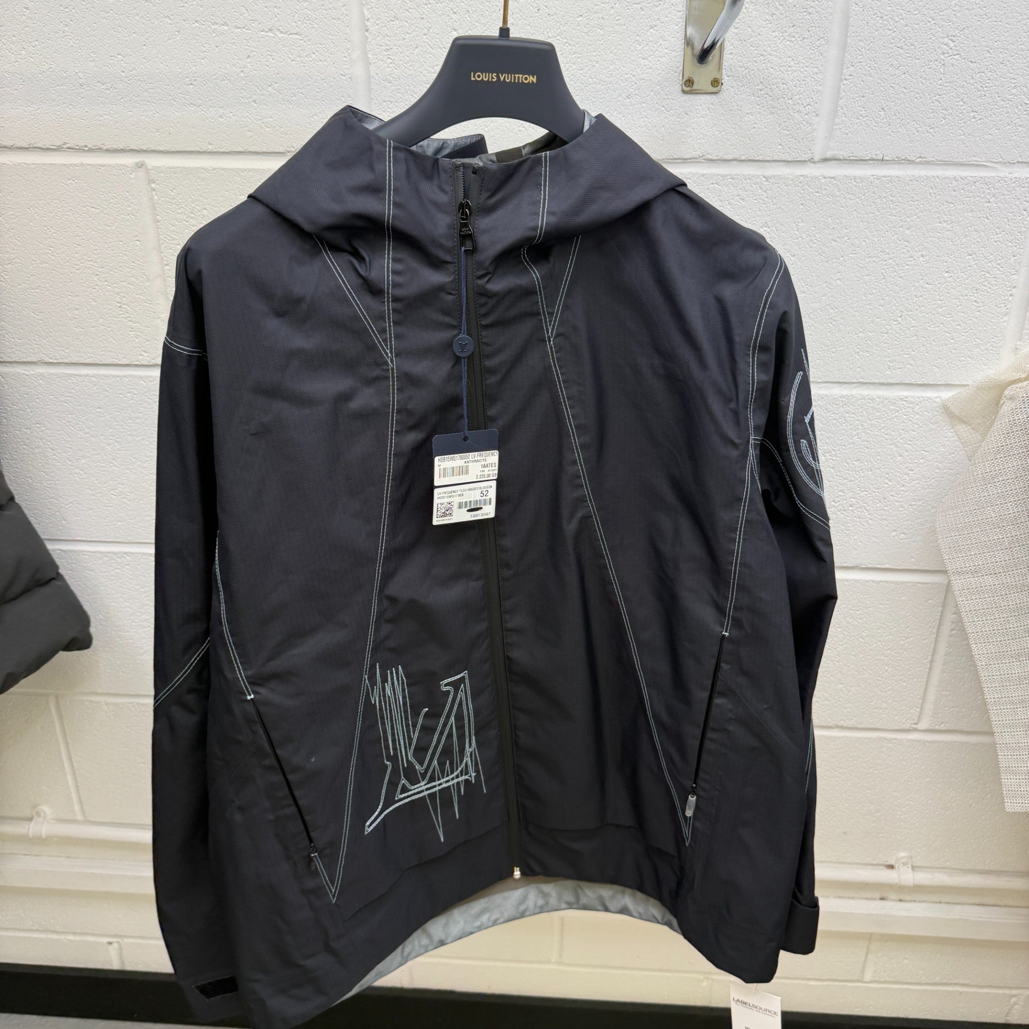 Men's Lv Frequency Technical Hooded Jacket Black Size IT 52 / XL