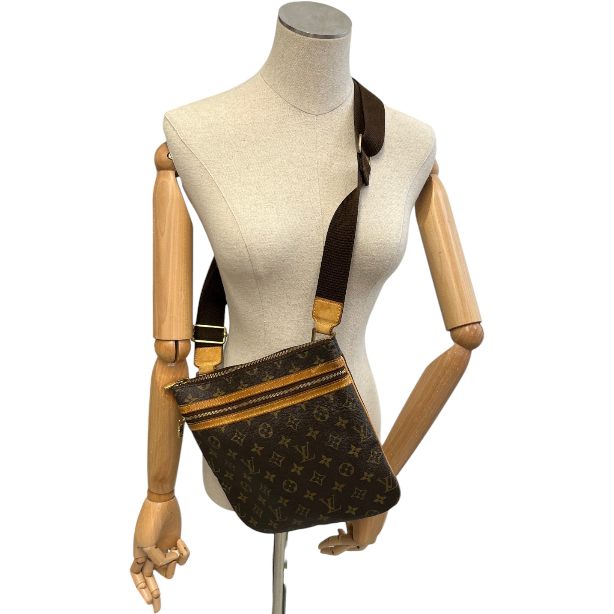 Men's Monogram Pochette Bosphore Messenger Bag Brown