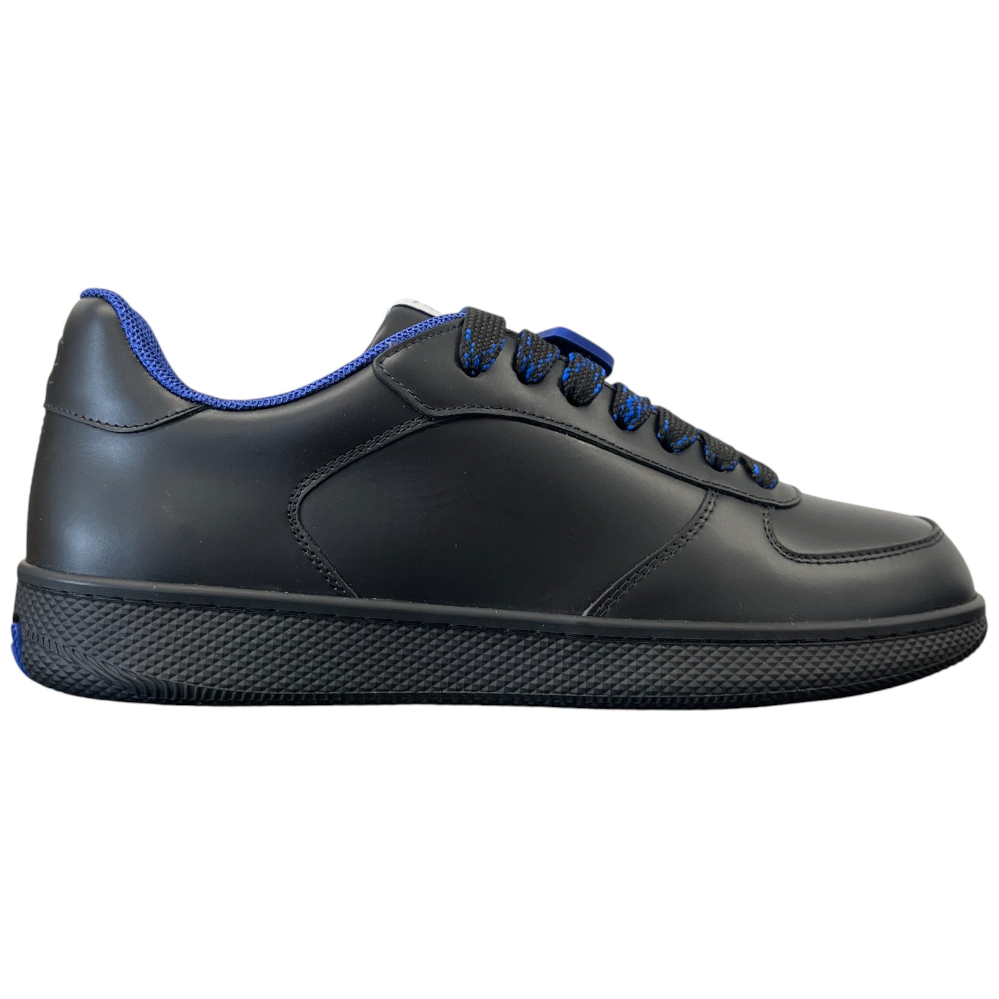 Men's Terrace Low Trainers Black Size EU 41 / UK 7