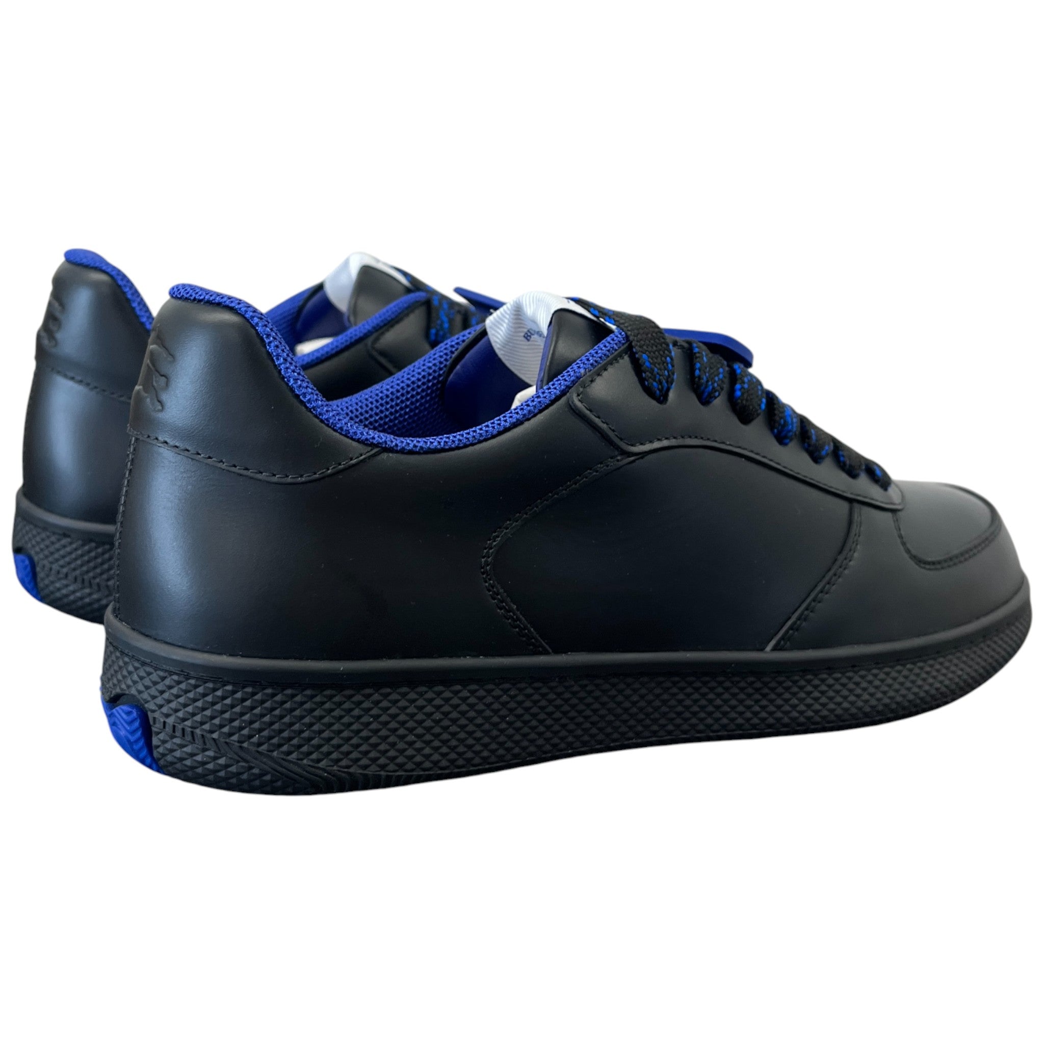 Men's Terrace Low Trainers Black Size EU 41 / UK 7