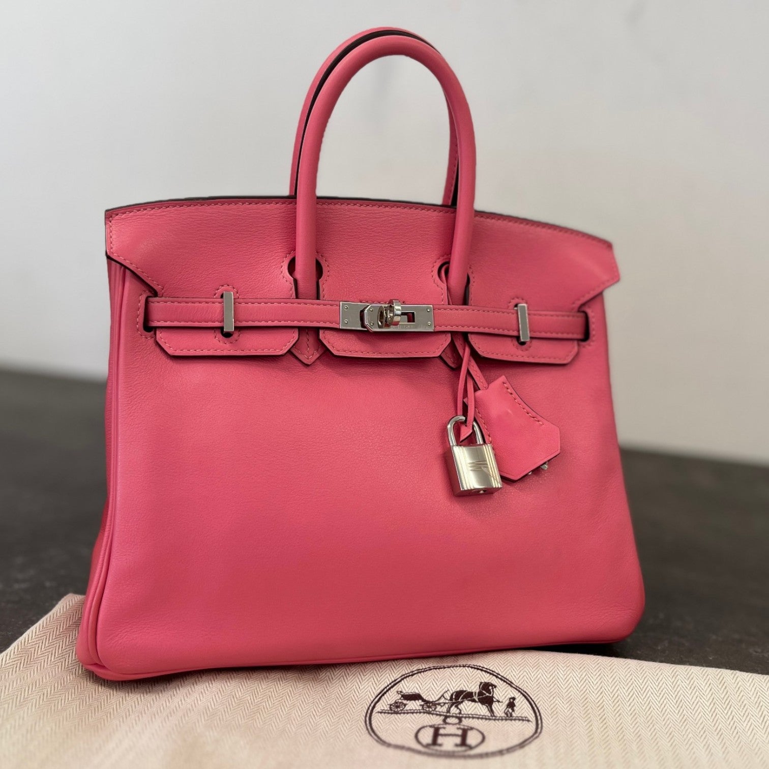 Women's Birkin 25 Rose Azalee Swift Palladium Hardware Bag Pink
