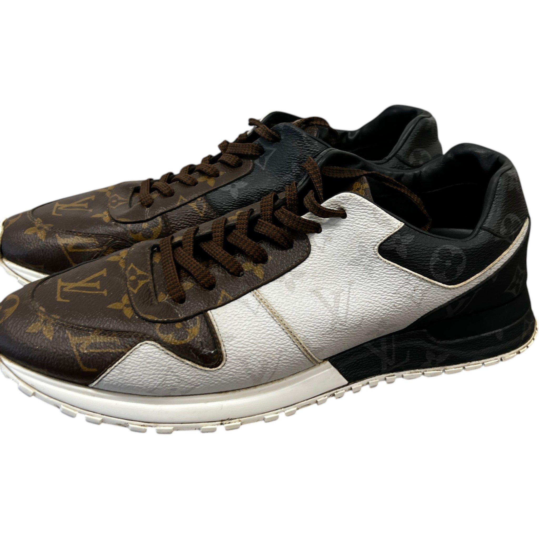 Men's Monogram Run Away Low Trainers Brown Size EU 42 / UK 8