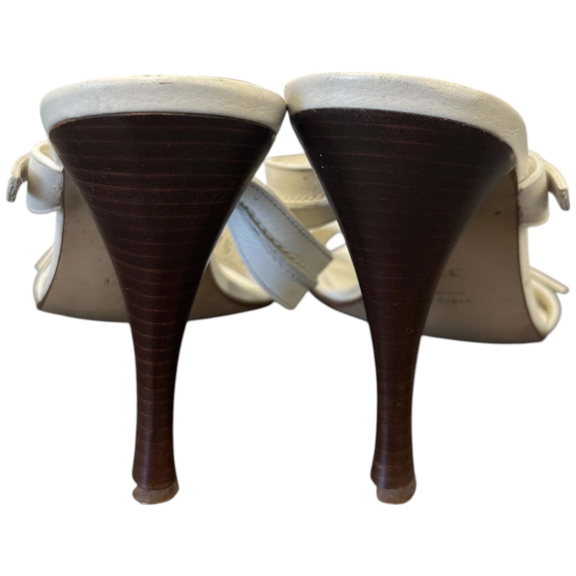 Women's Buckle Detail Heels White Size EU 37.5 / UK 4.5