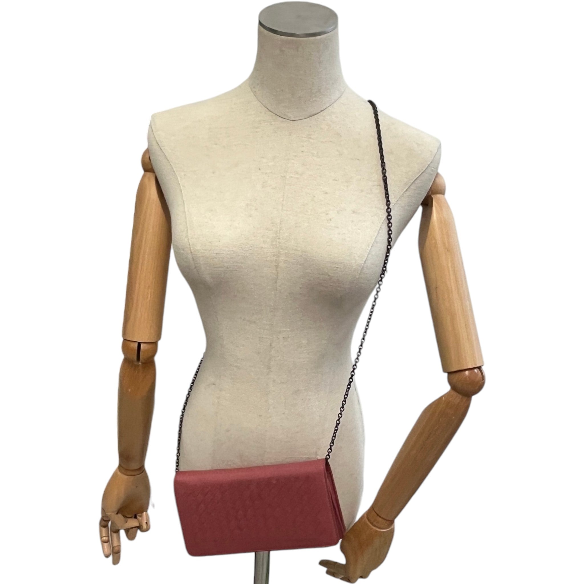 Women's Intrecciato Woven Wallet On Chain Bag Pink