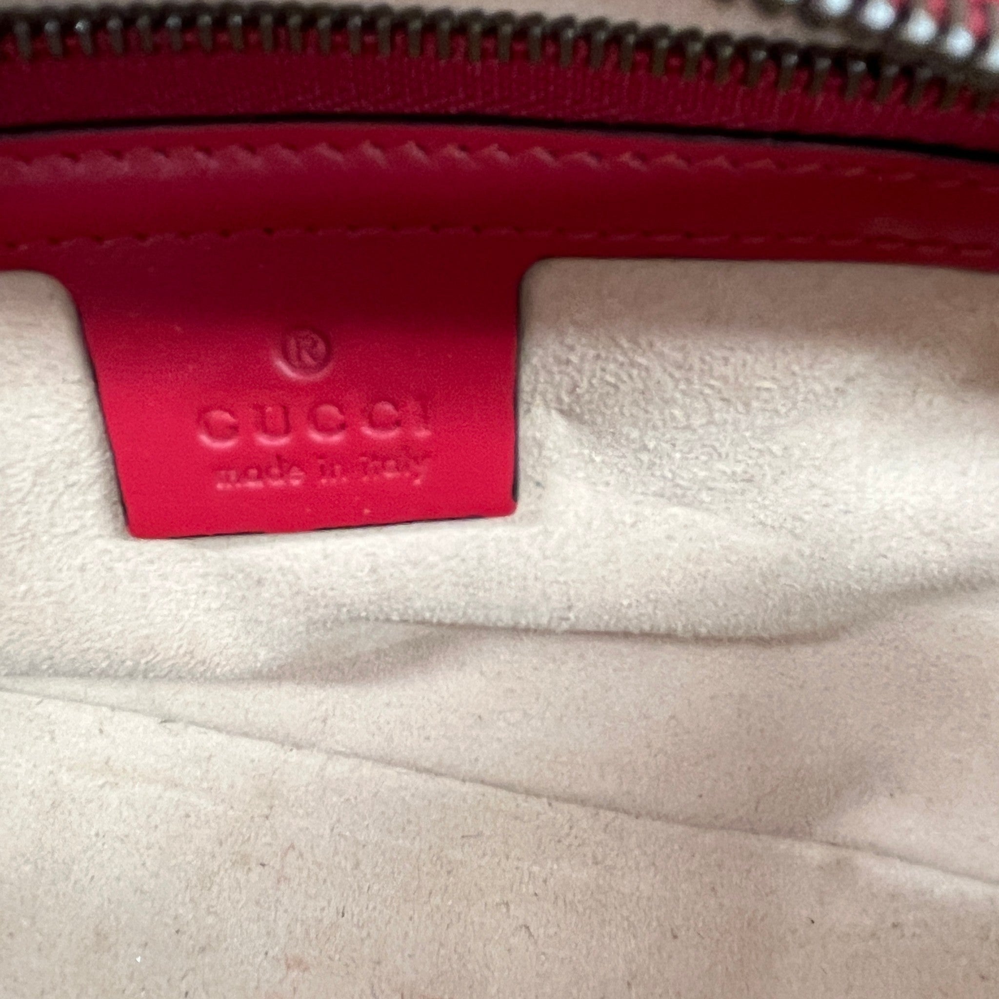 Women's Gg Marmont Small Bag Red