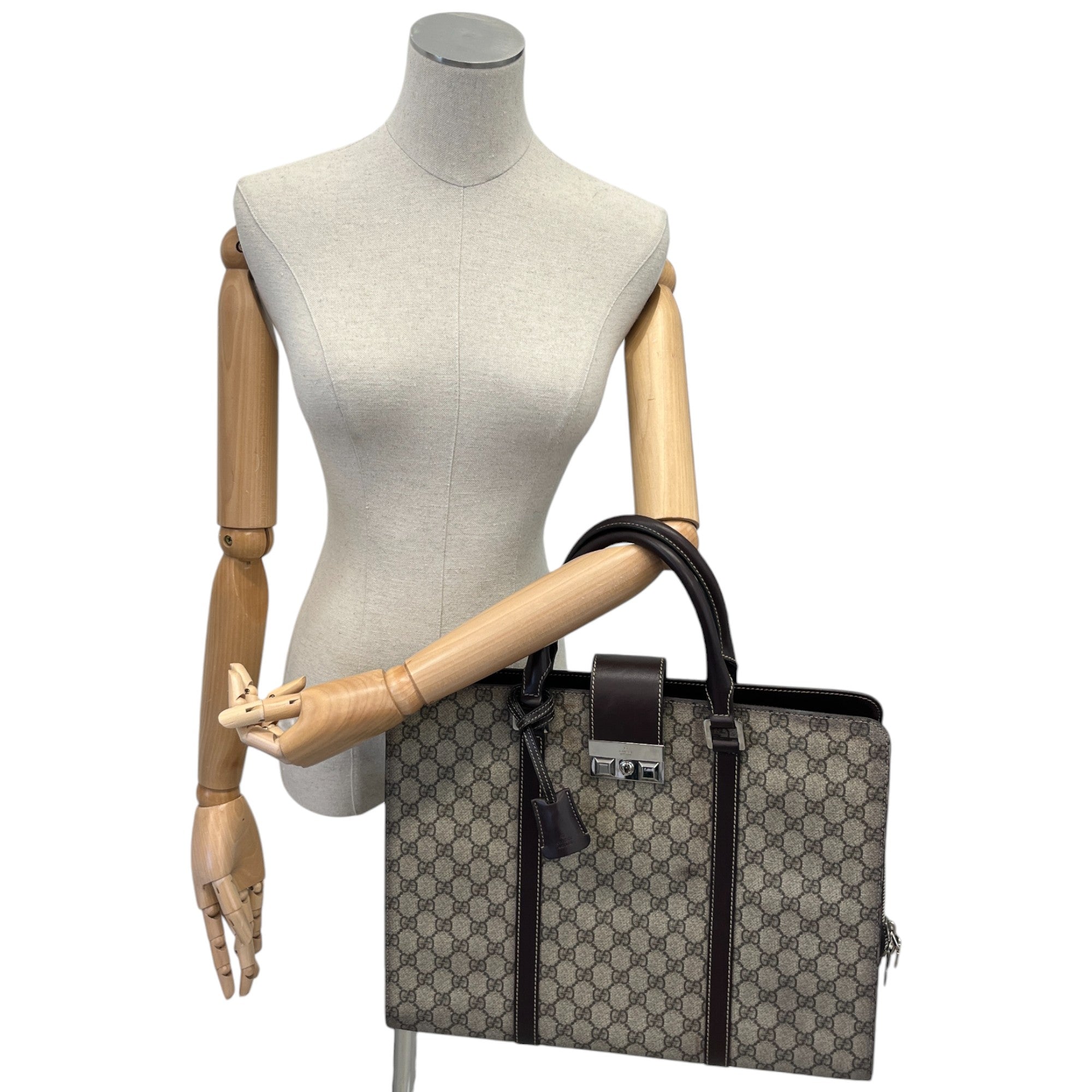 Women's Gg Supreme Brief Bag Beige