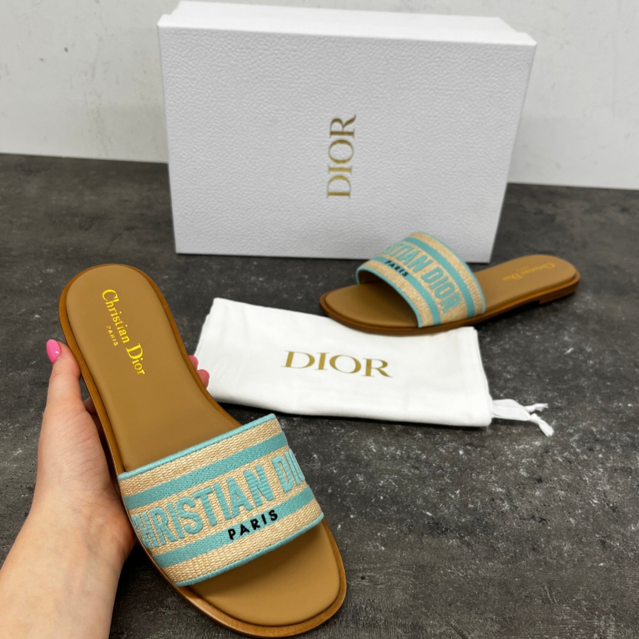 Women's Dway Slides Green Size EU 37.5 / UK 4.5
