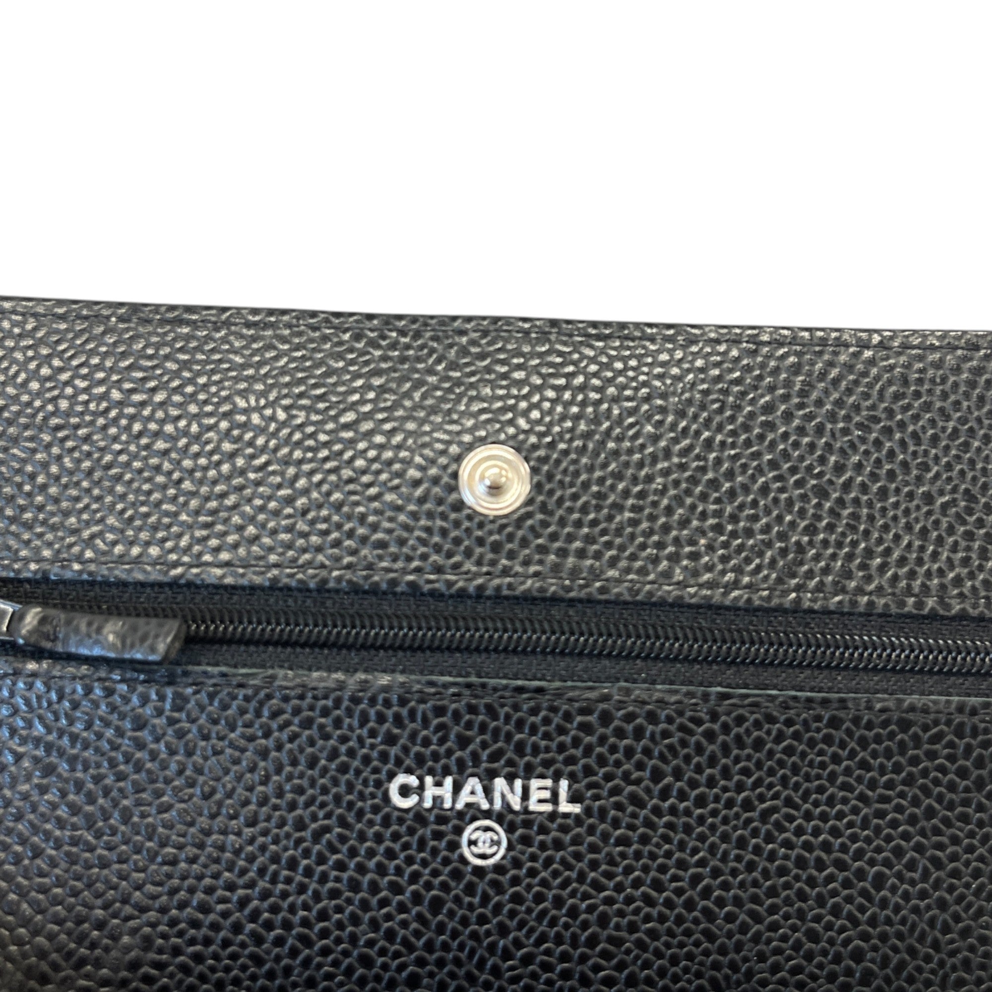 Women's Woc Wallet On Chain Caviar Bag Black