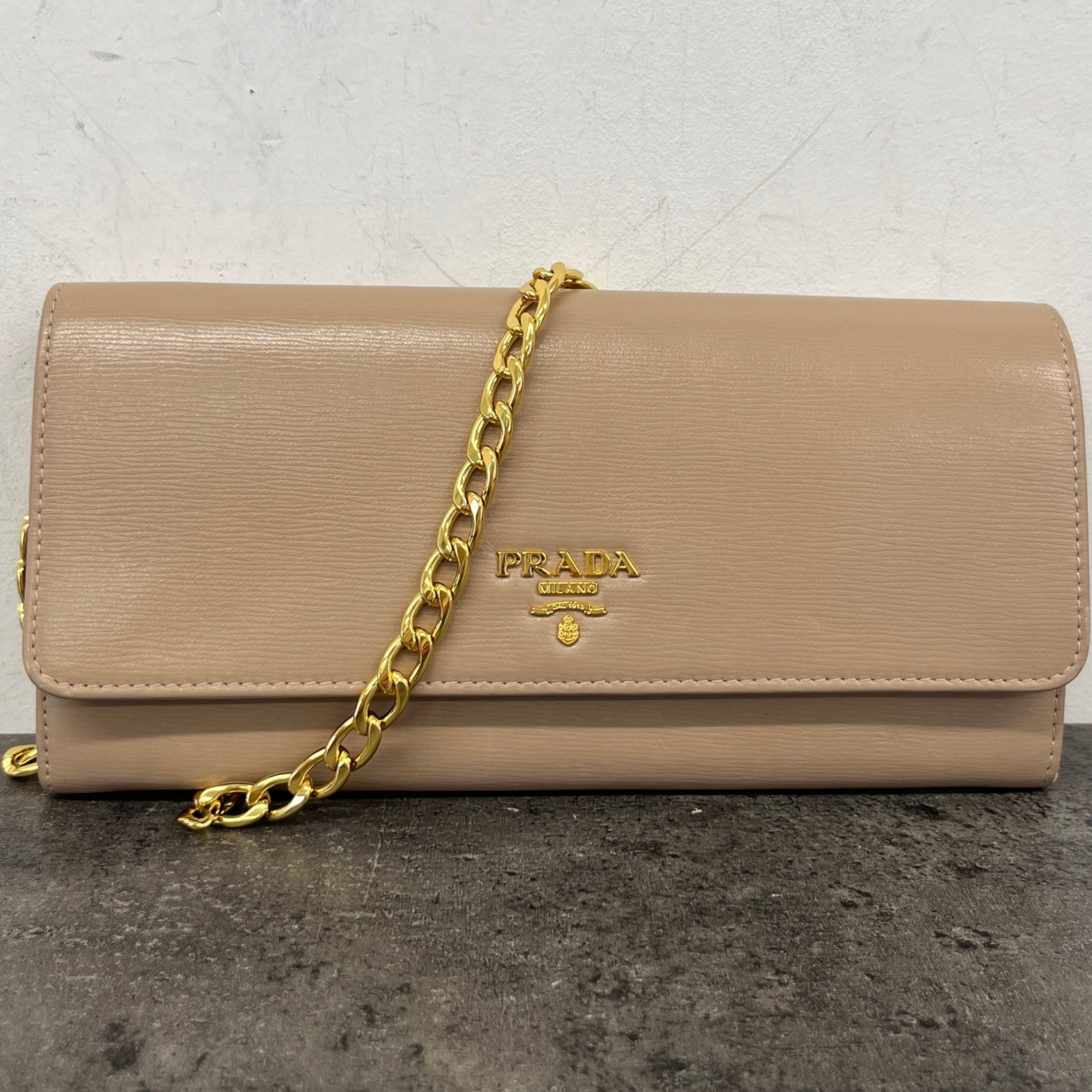 Women's Wallet On Chain Bag Beige