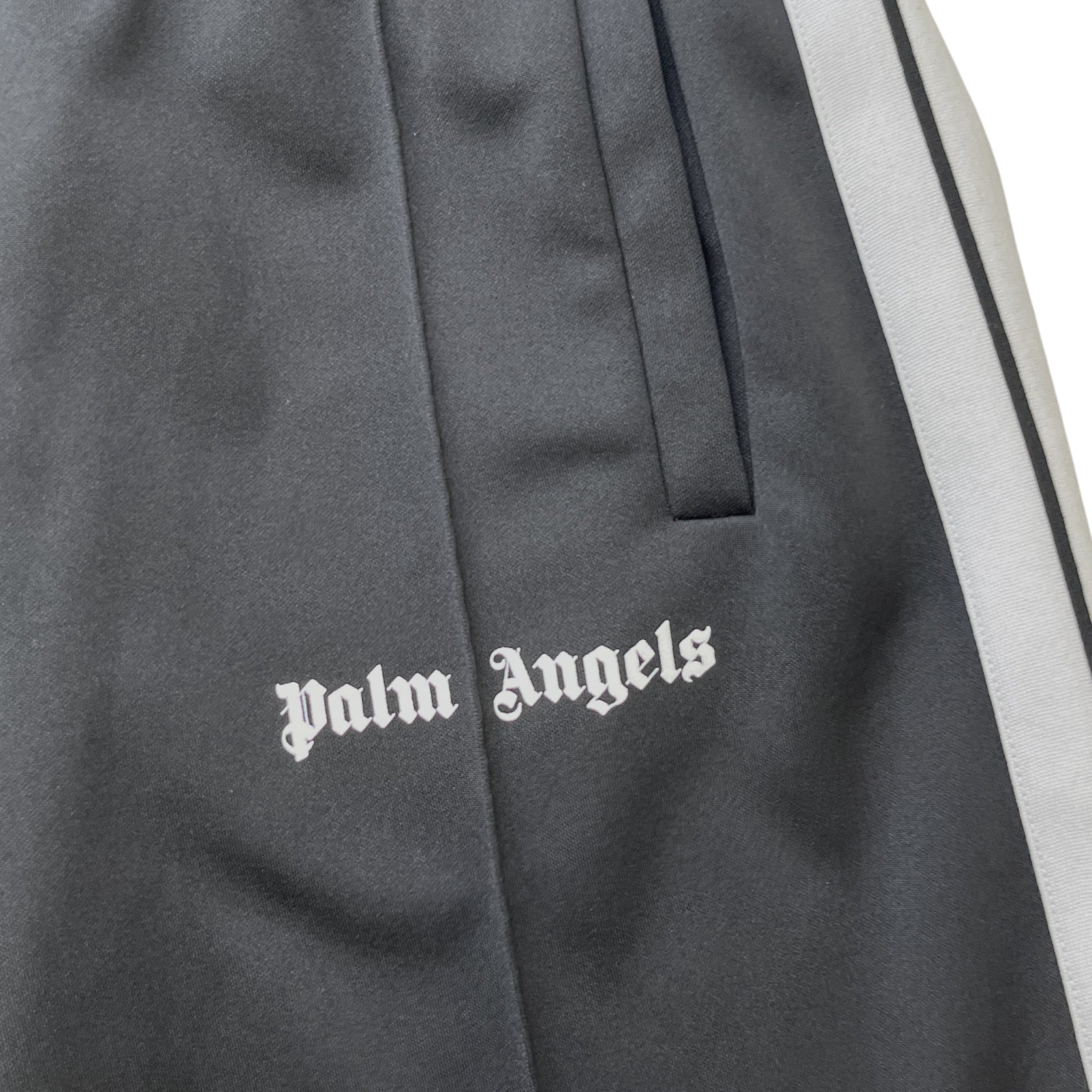 Men's Logo Print Shorts Black Size L