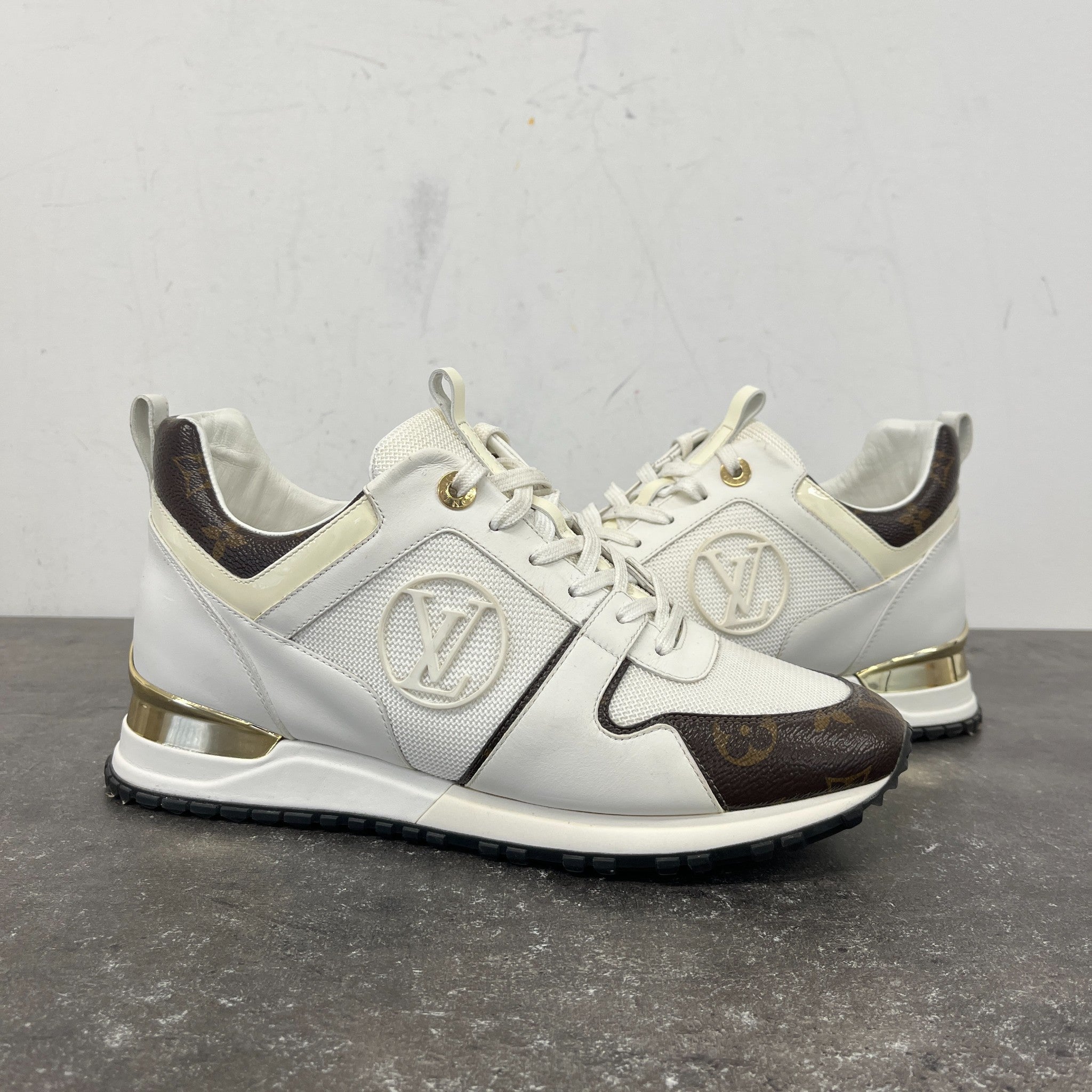 Women's Run Away Low Trainers White Size EU 40 / UK 7