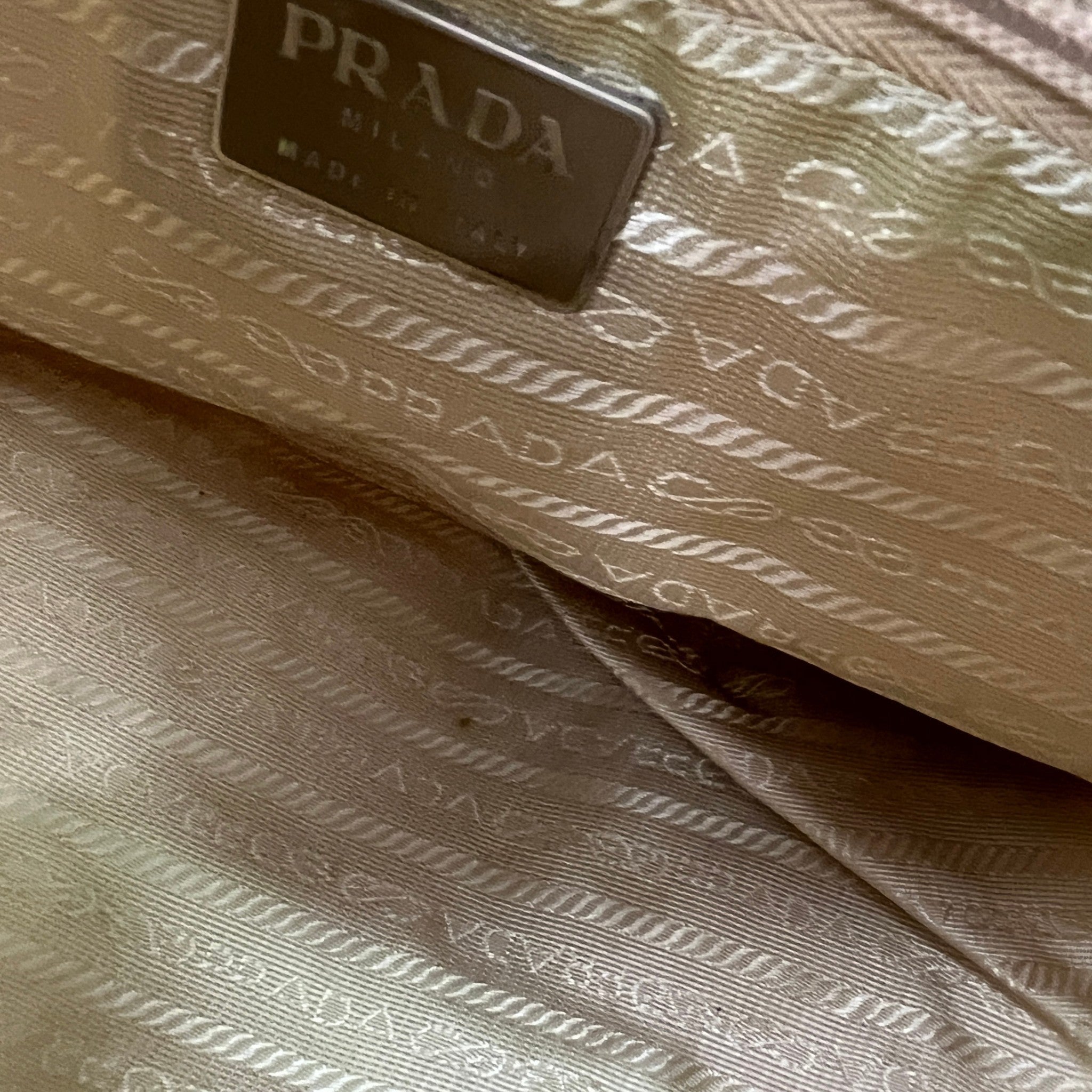 Women's Plaque Logo Messenger Bag Beige
