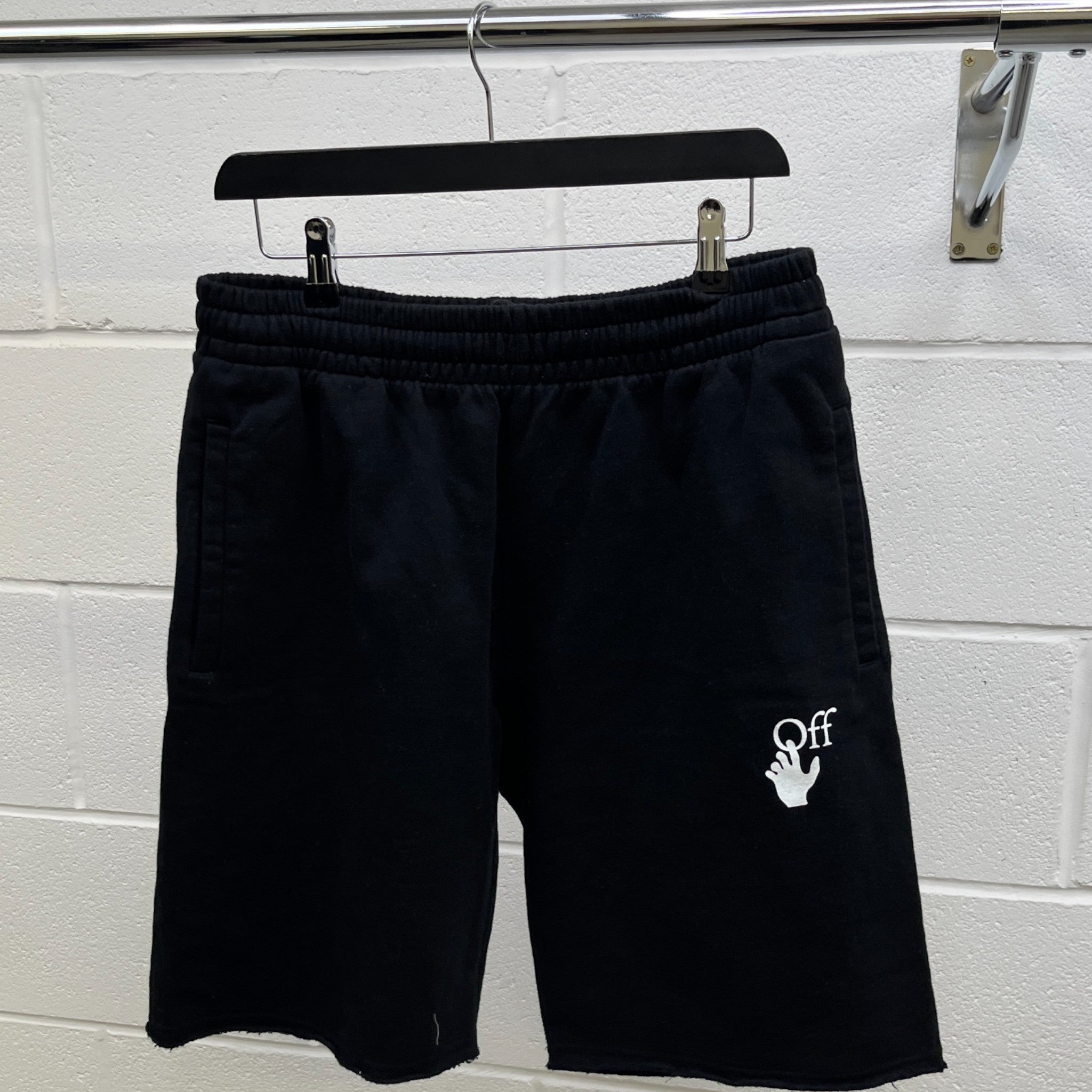 Men's Stripe Logo Shorts Black Size M