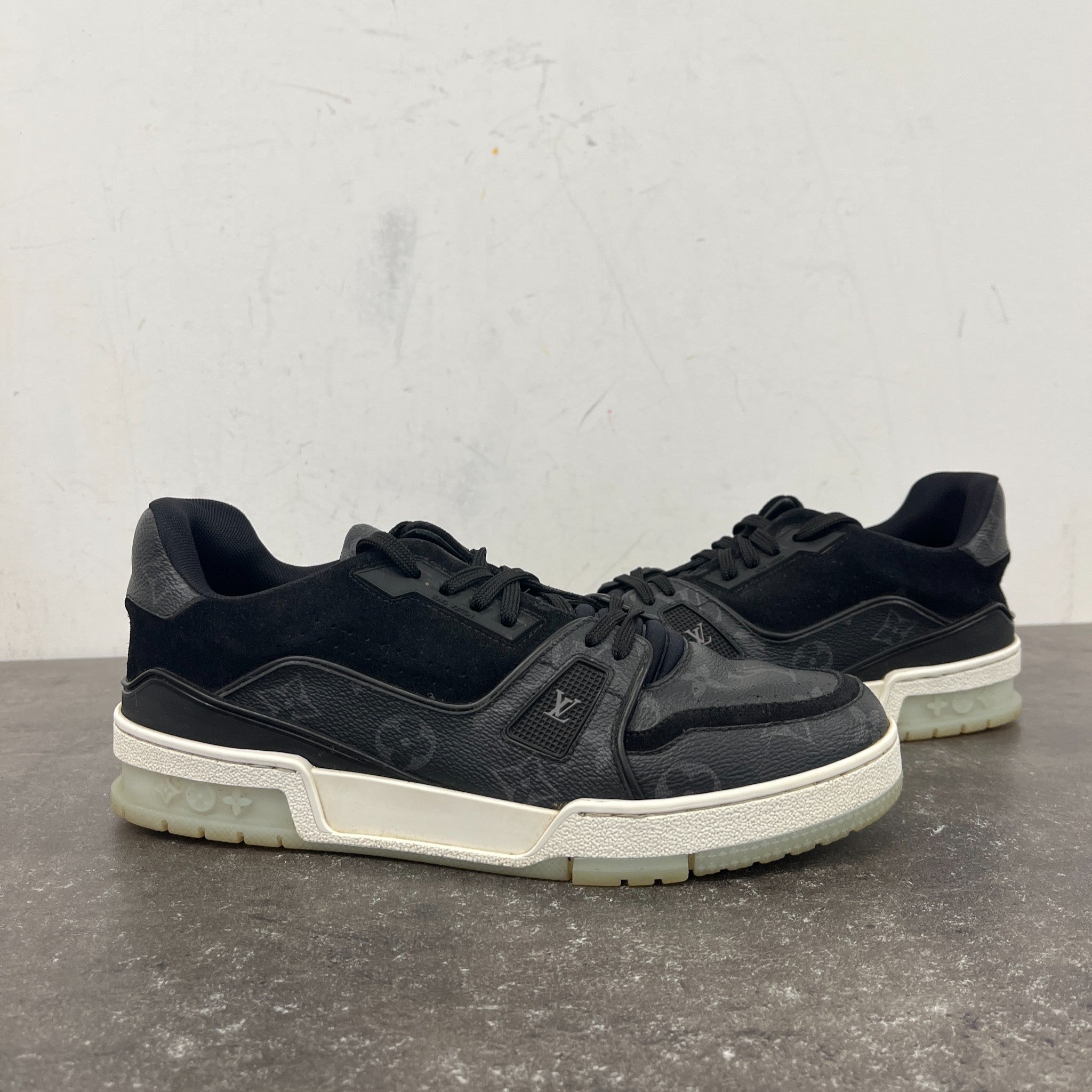 Men's Lv Trainer Low Trainers Black Size EU 40.5 / UK 6.5