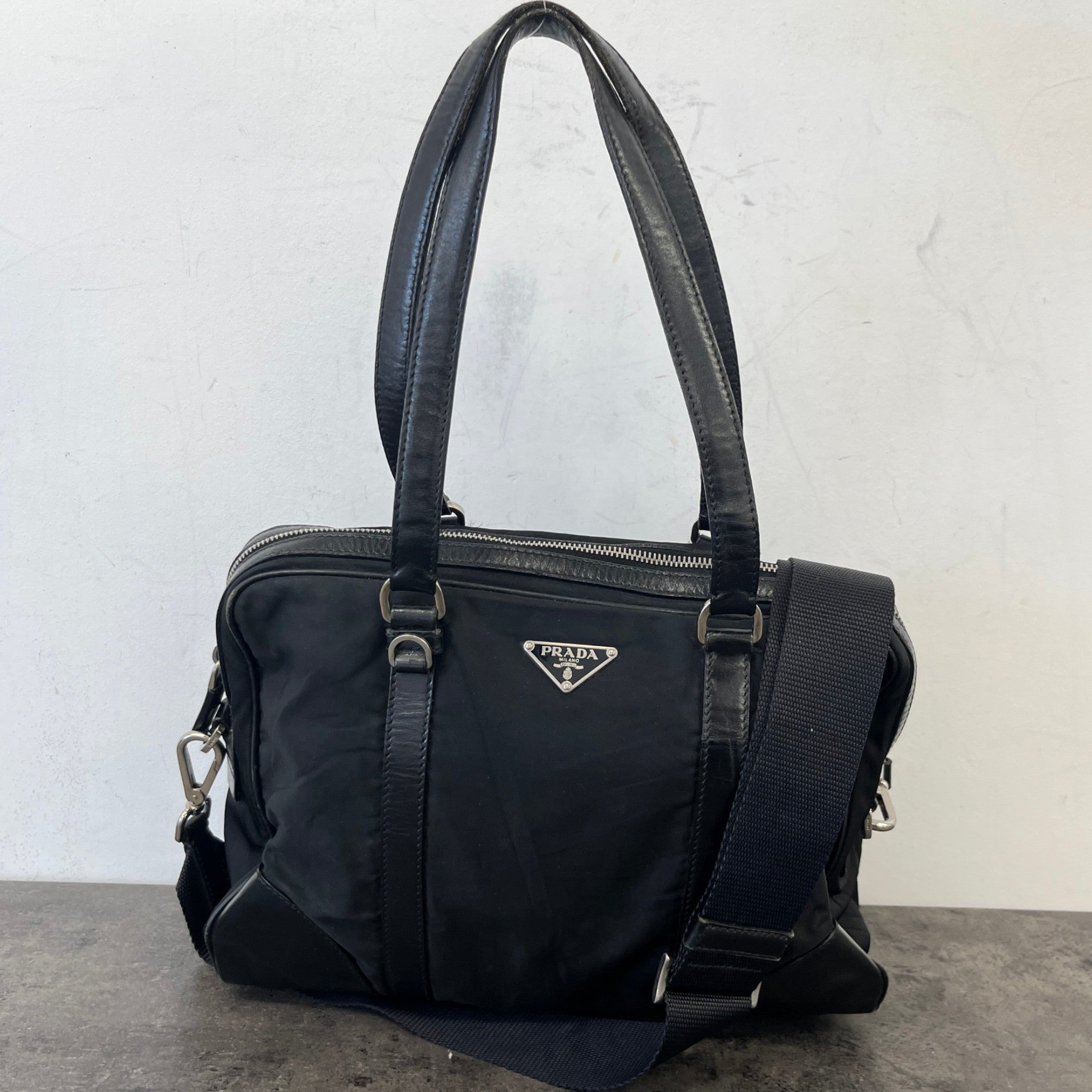 Women's Nylon Tessuto Shoulder Bag Black