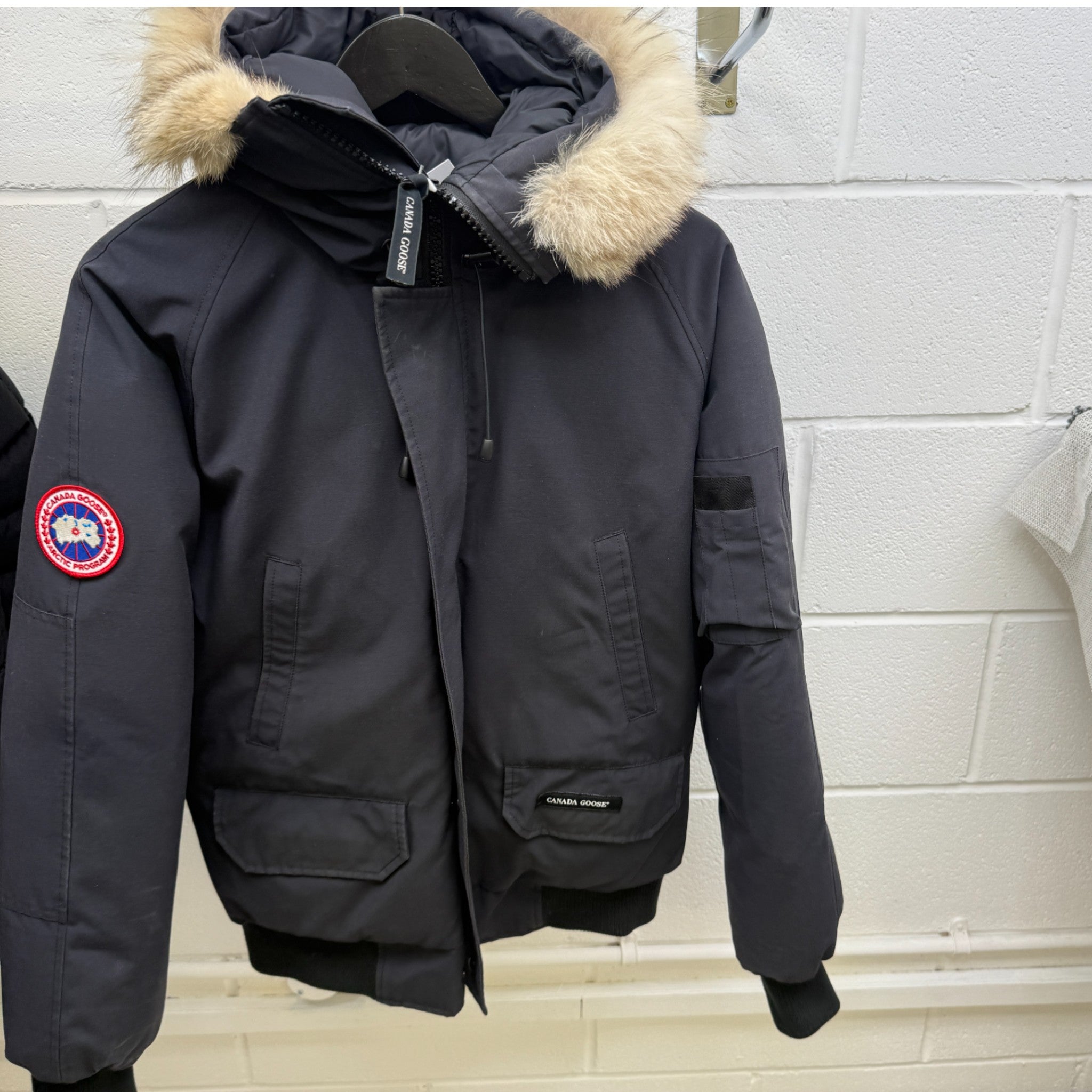 Men's Chilliwack Bomber Down Jacket Navy Size S